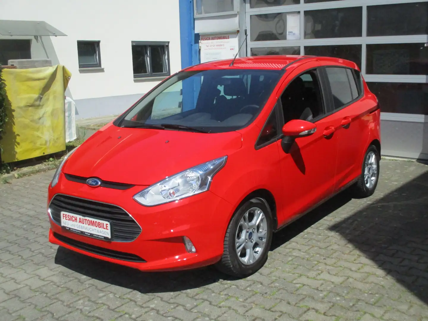 Ford B-Max Sync Edition Rojo - 2