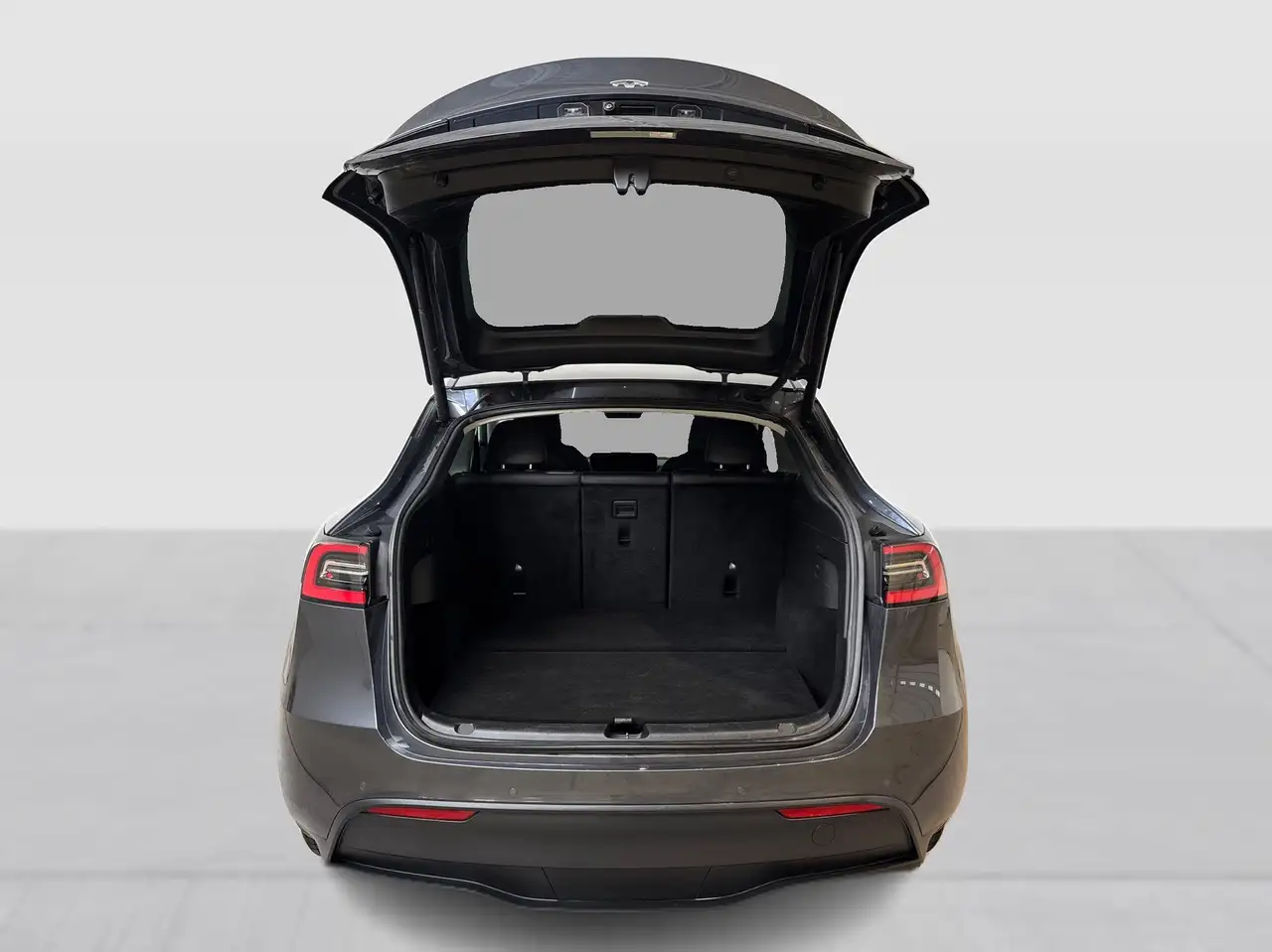 Tesla Model Y снимка Tesla Model Y