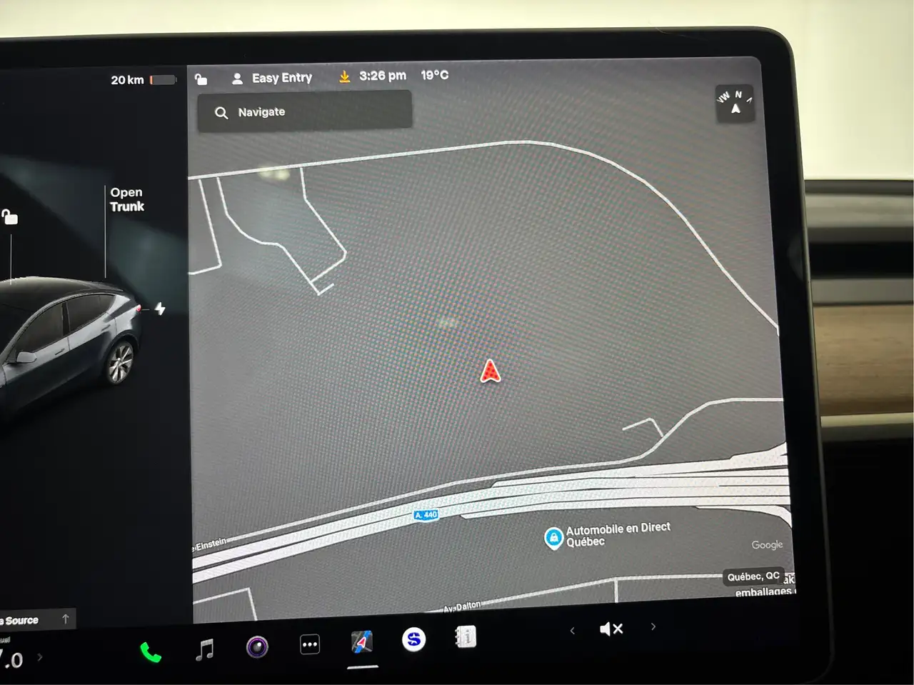Tesla Model Y снимка Tesla Model Y