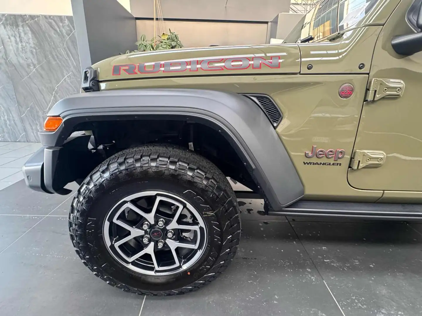 Jeep Wrangler Unlimited 2.0 Turbo Rubicon Vert - 2