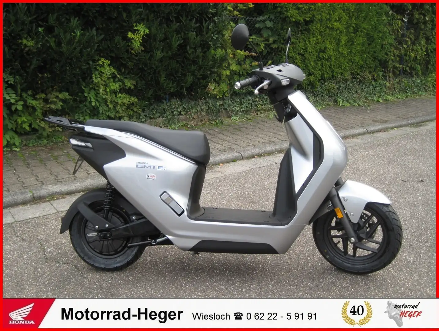 Honda EM1 e Elektroroller Silber - 2