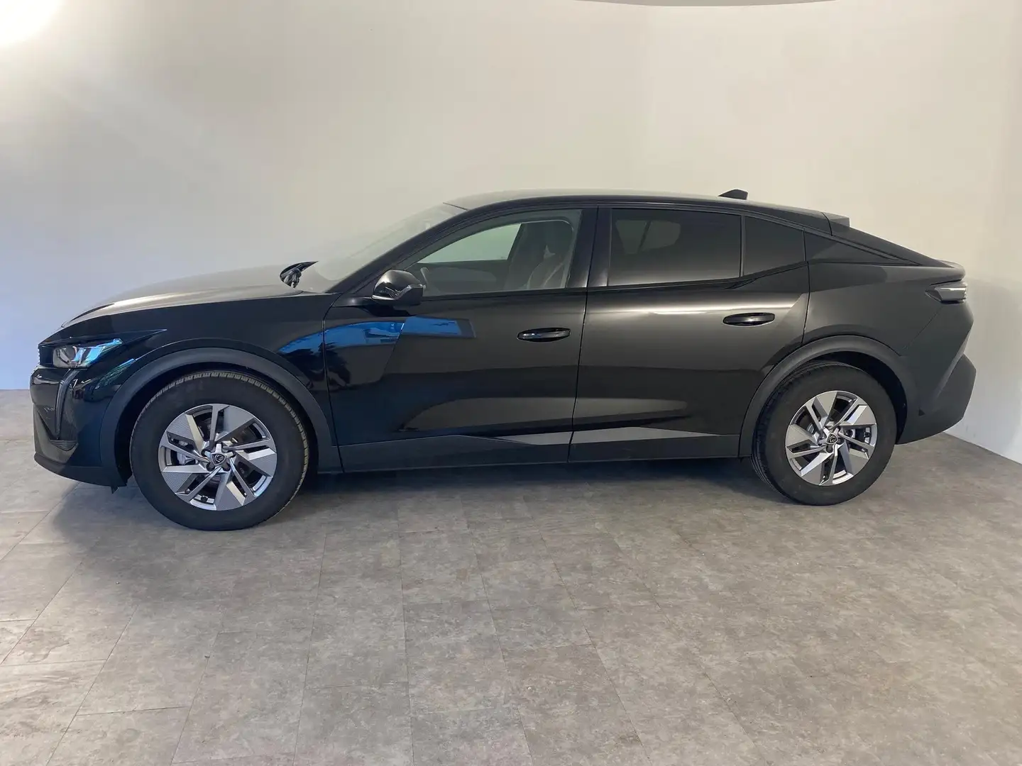 Peugeot 408 1.2 Hybrid 136 Allure LED*RFK 100 kW (136 PS), ... Schwarz - 2