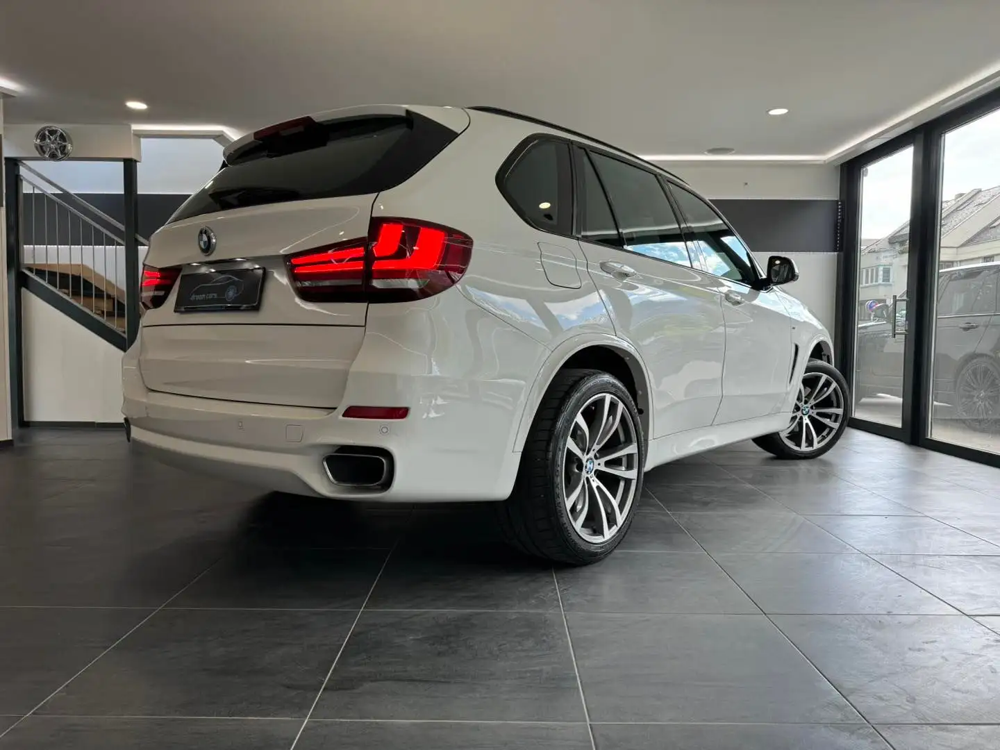 BMW X5 X5 xDrive30d Aut.///M-SPORTPAKET*SOFT CLOSE*DRI... White - 2