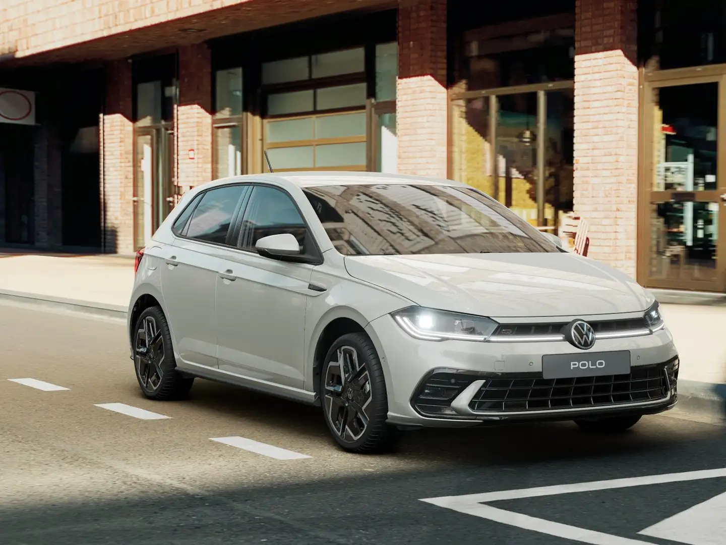 Volkswagen Polo Plus 1.0 tsi r-line plus 95cv dsg Grau - 2