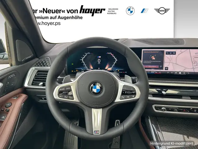 BMW X7 view 13