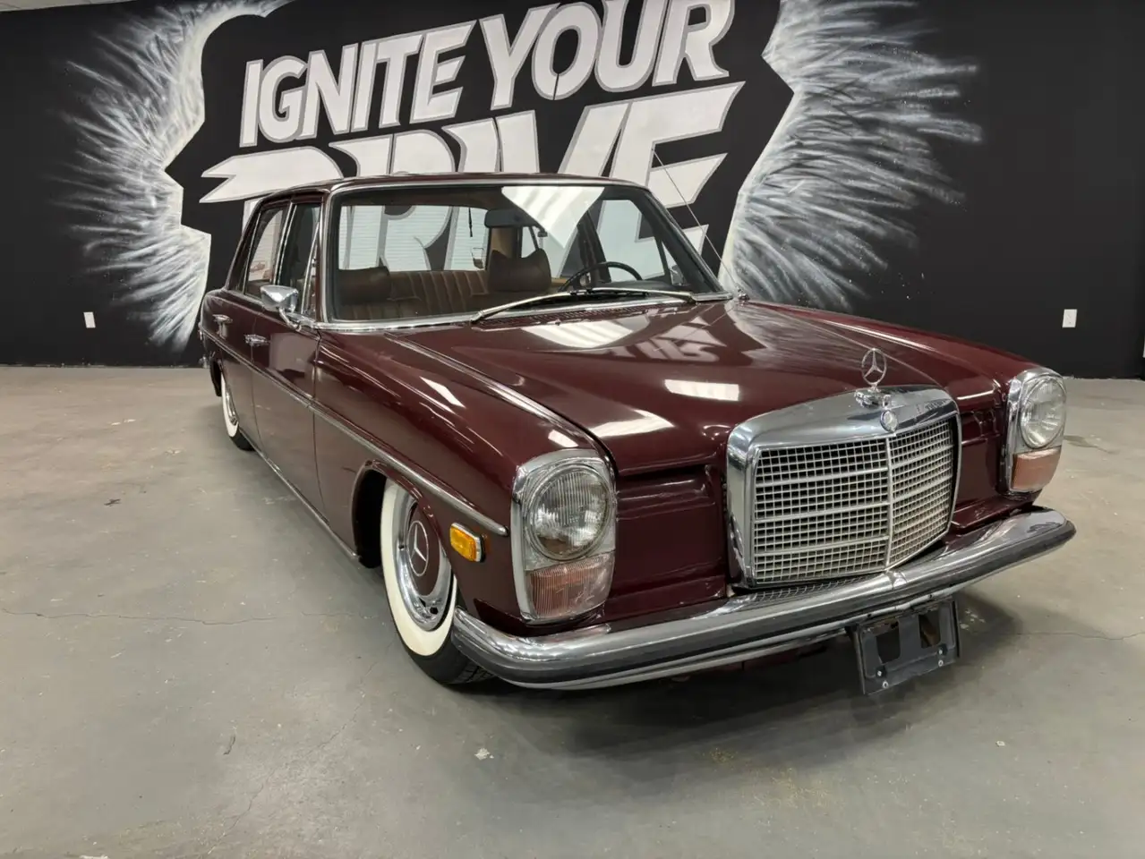 1972 Mercedes-Benz 220