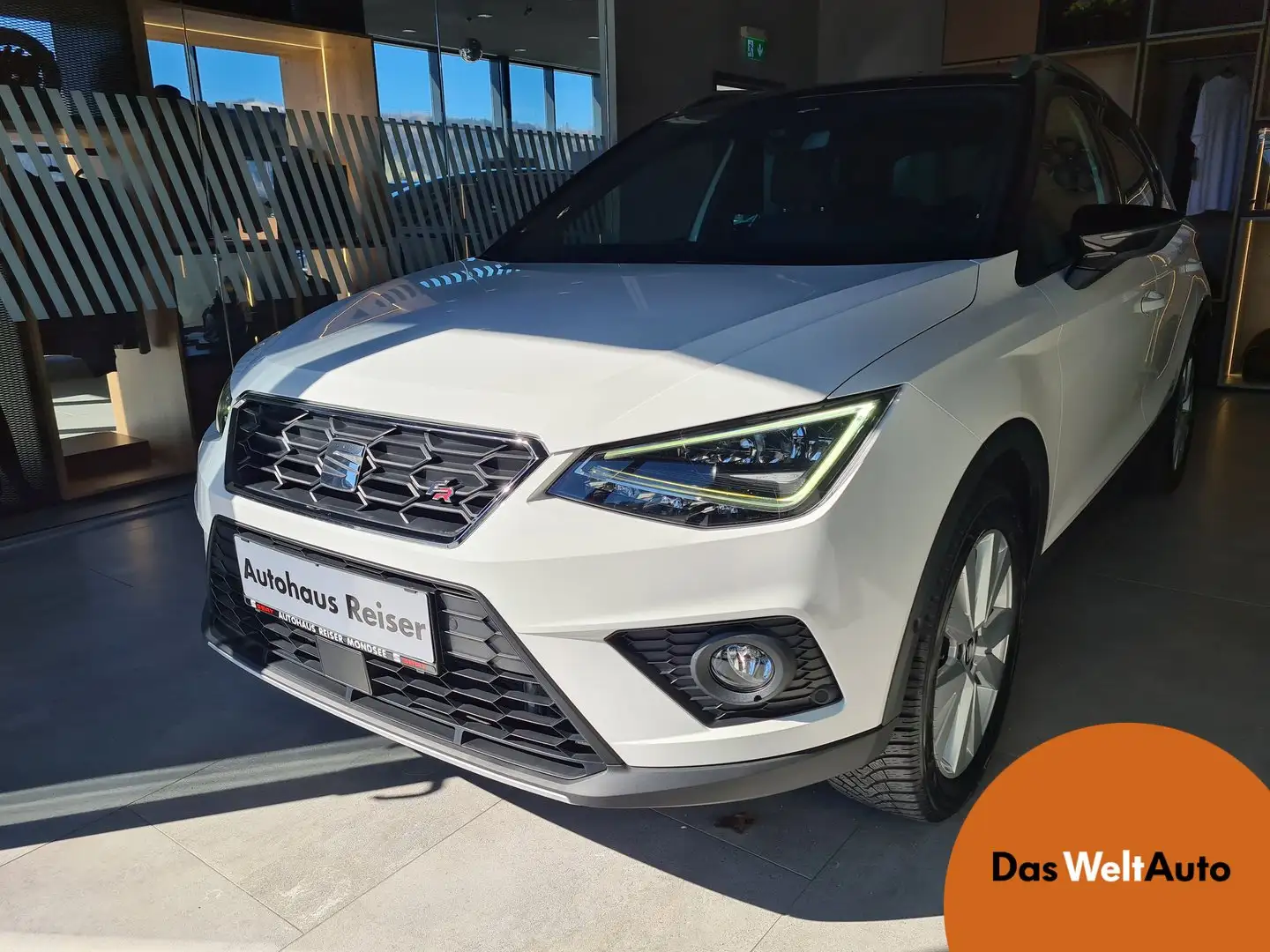 SEAT Arona FR TSI ACT Blanc - 1