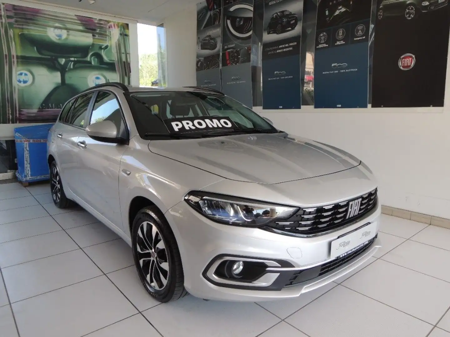 Fiat Tipo 1.3 Mjt S&S SW City Life Grau - 1