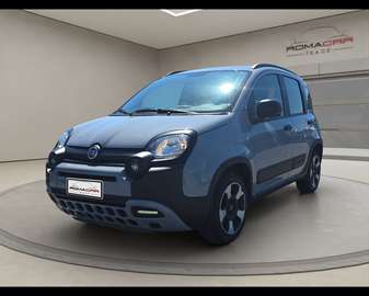 Cross Hybrid – CARPLAY, CROSS