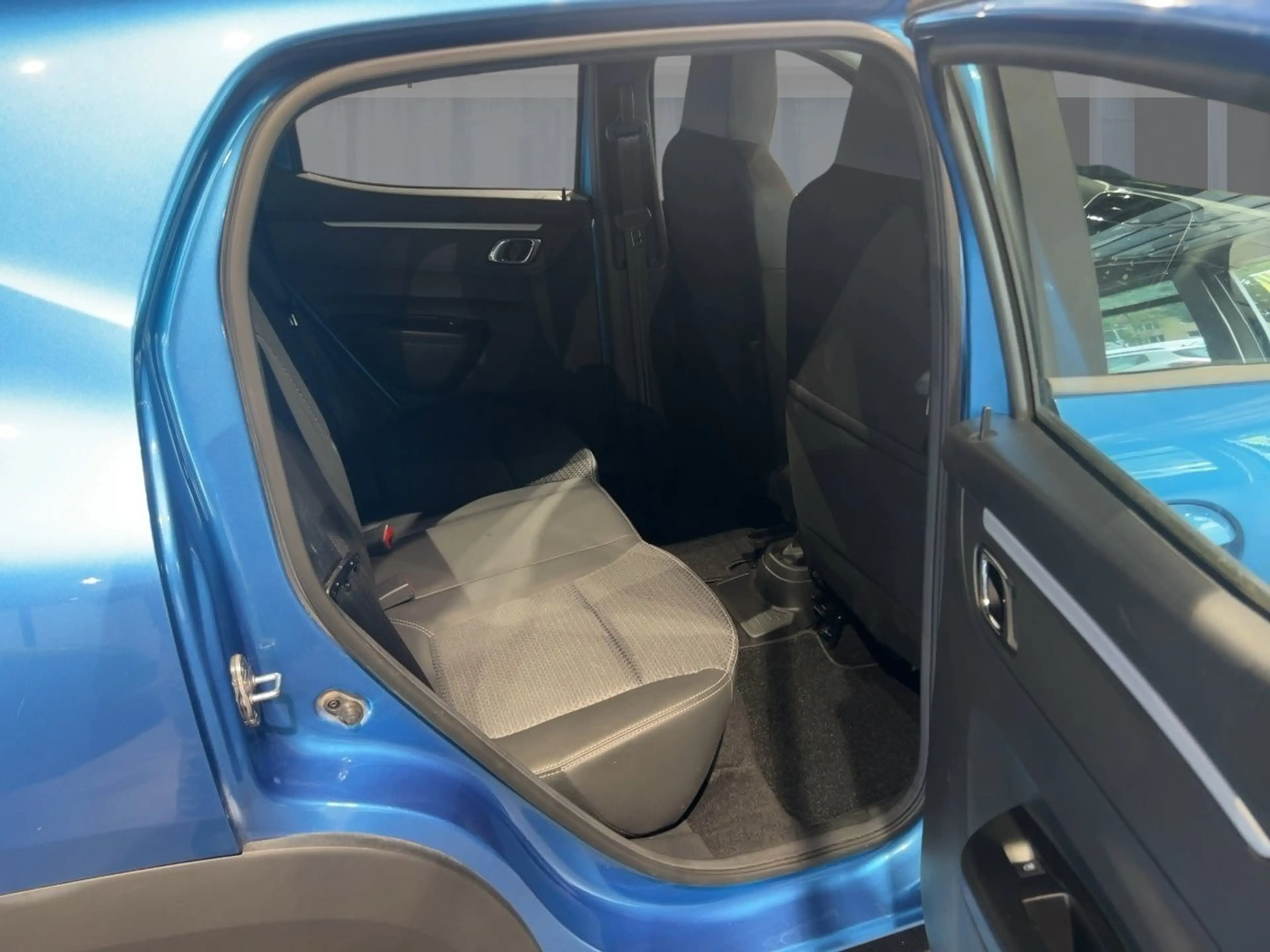 Dacia Spring Essential 45 — photo 9