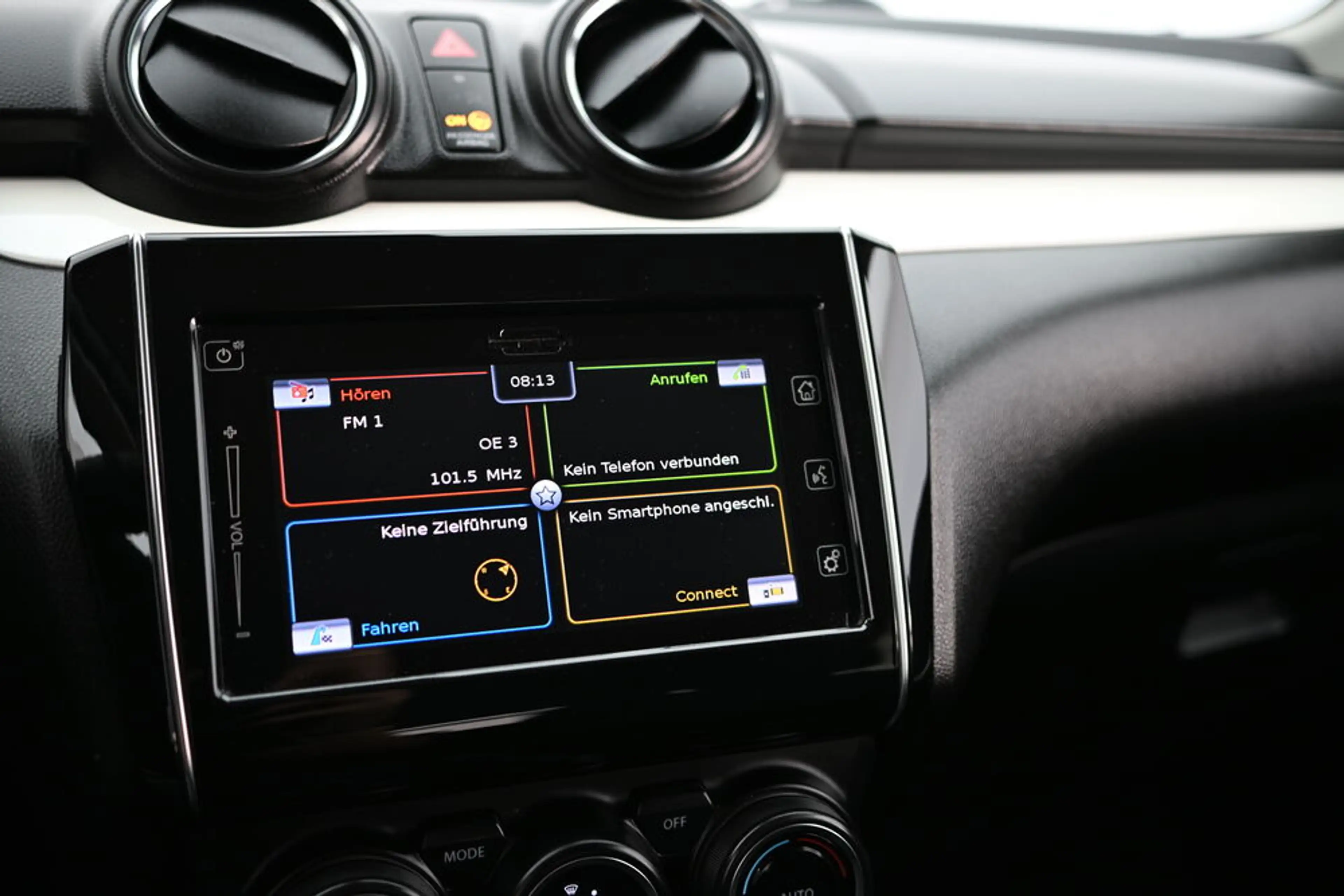 Suzuki Swift 1,2 Hybrid DualJet SHVS Flash — photo 10