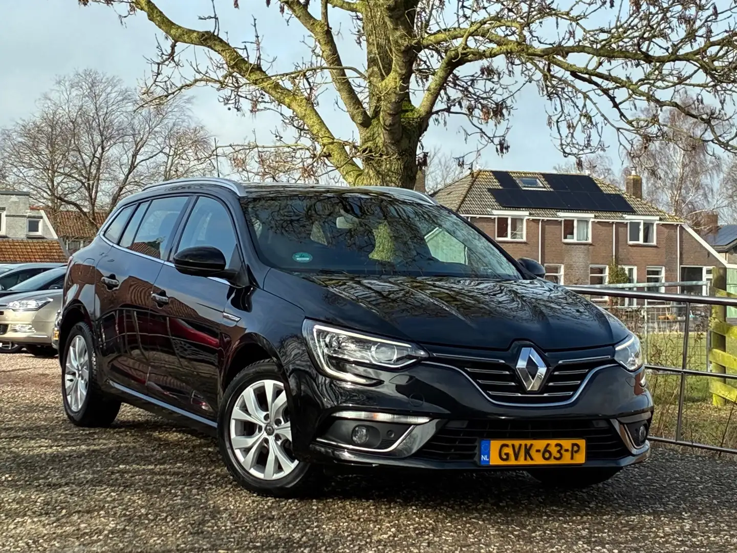 Renault Megane Estate 1.3 TCe GT-Line | Navi + Clima + Cruise nu Schwarz - 1