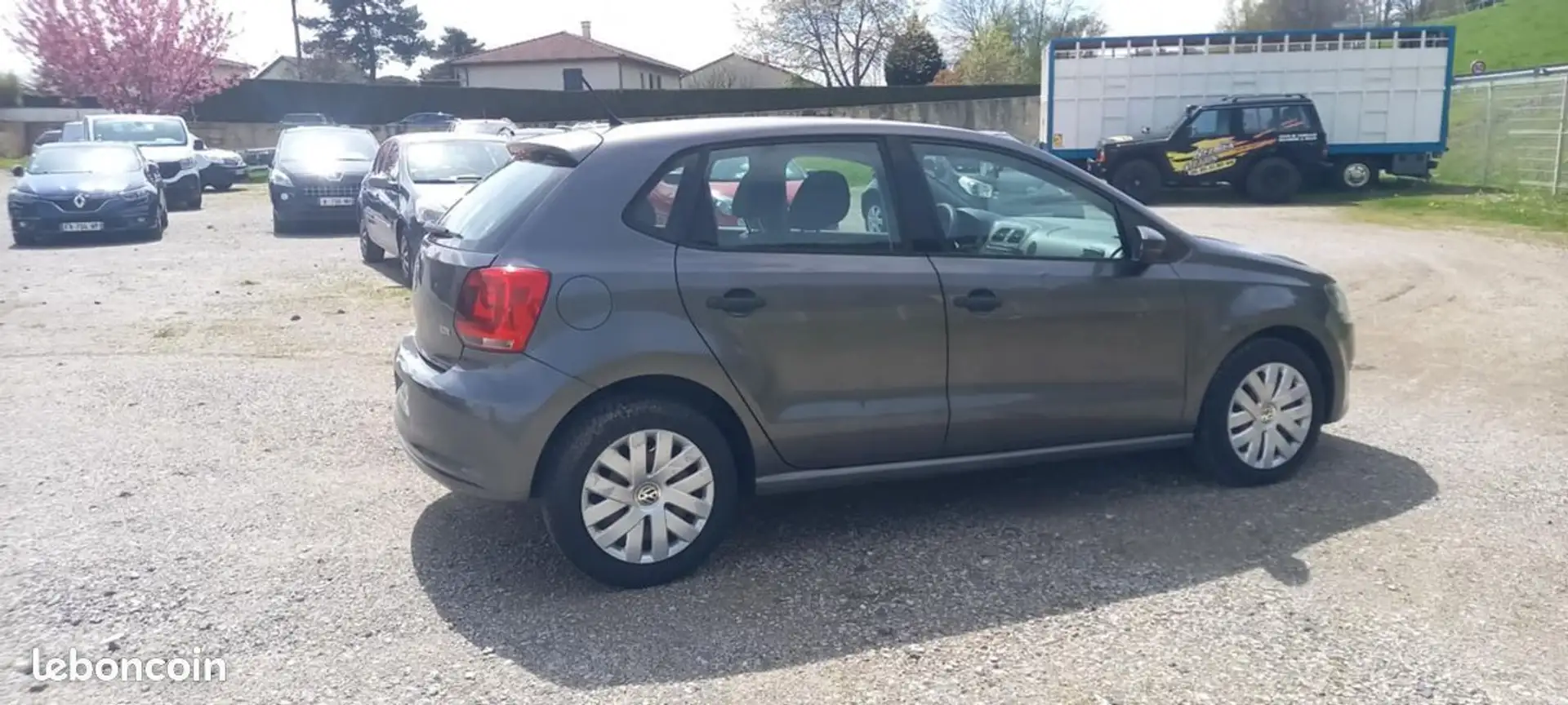 Volkswagen Polo 90 CV (belex auto A YOLET) Gris - 2