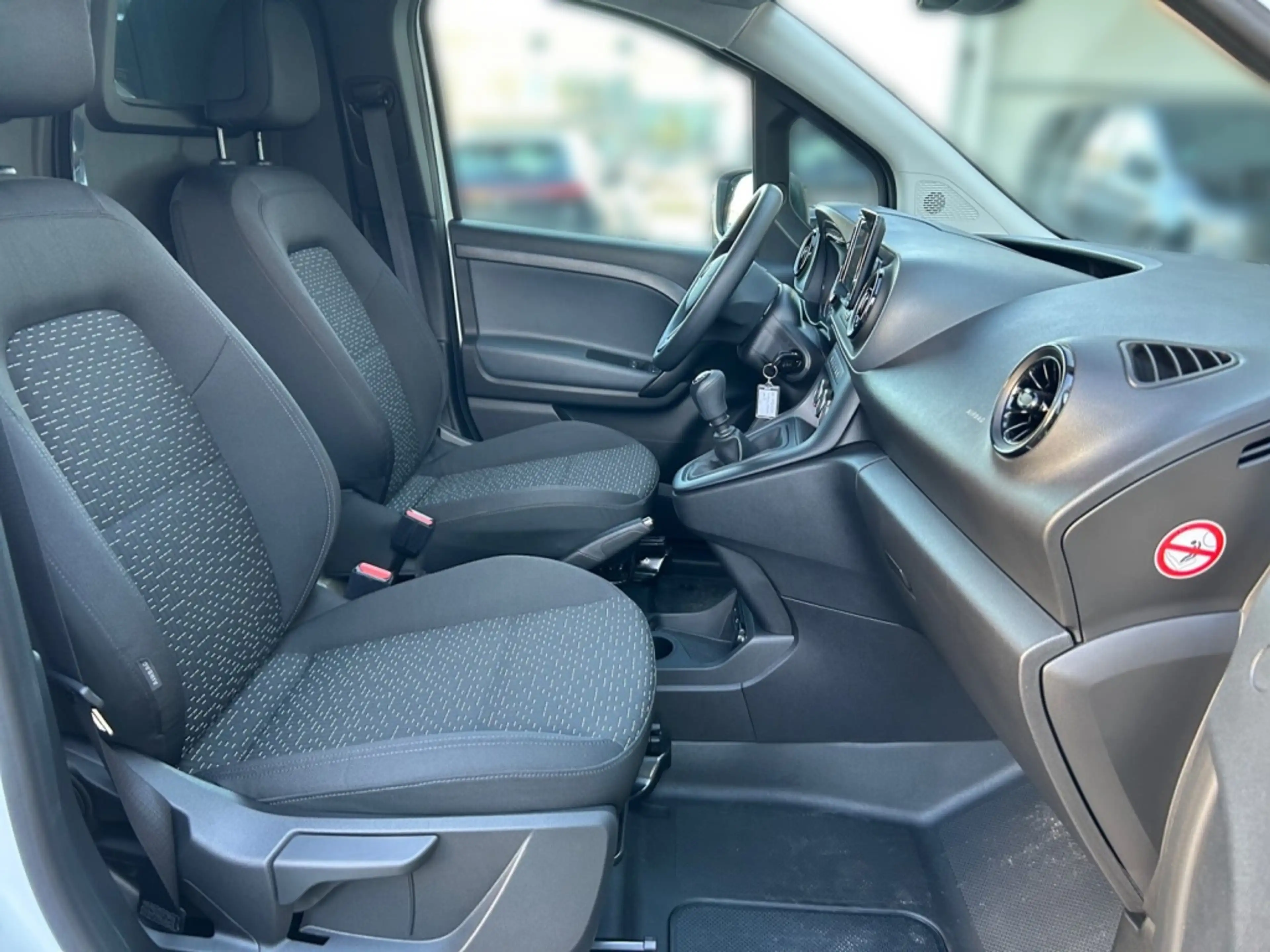 Mercedes-Benz Citan 112 CDI Kasten BASE MBUX*NAVI*KAMERA*KLIMA — photo 12