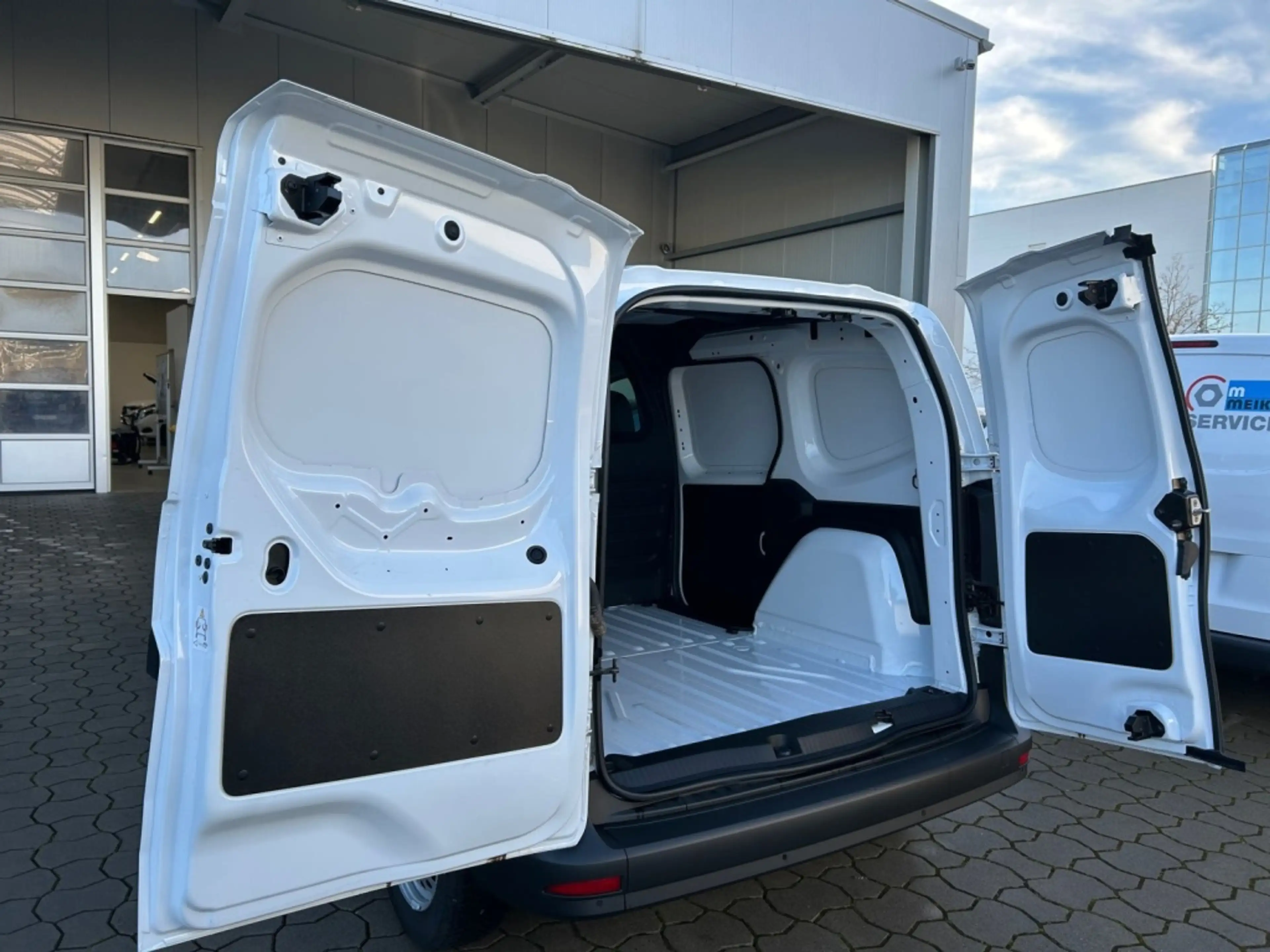 Mercedes-Benz Citan 112 CDI Kasten BASE MBUX*NAVI*KAMERA*KLIMA — photo 15