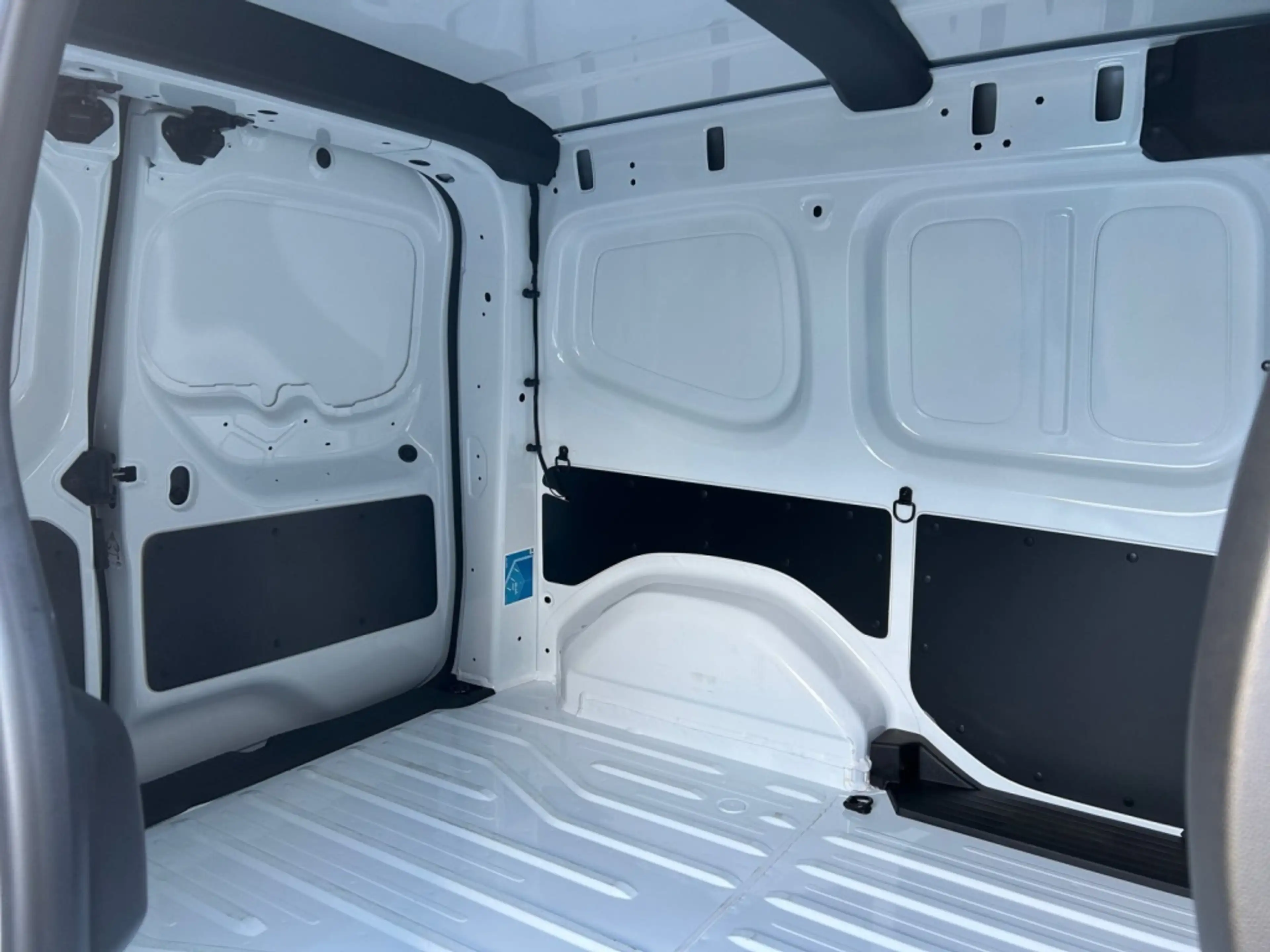 Mercedes-Benz Citan 112 CDI Kasten BASE MBUX*NAVI*KAMERA*KLIMA — photo 13