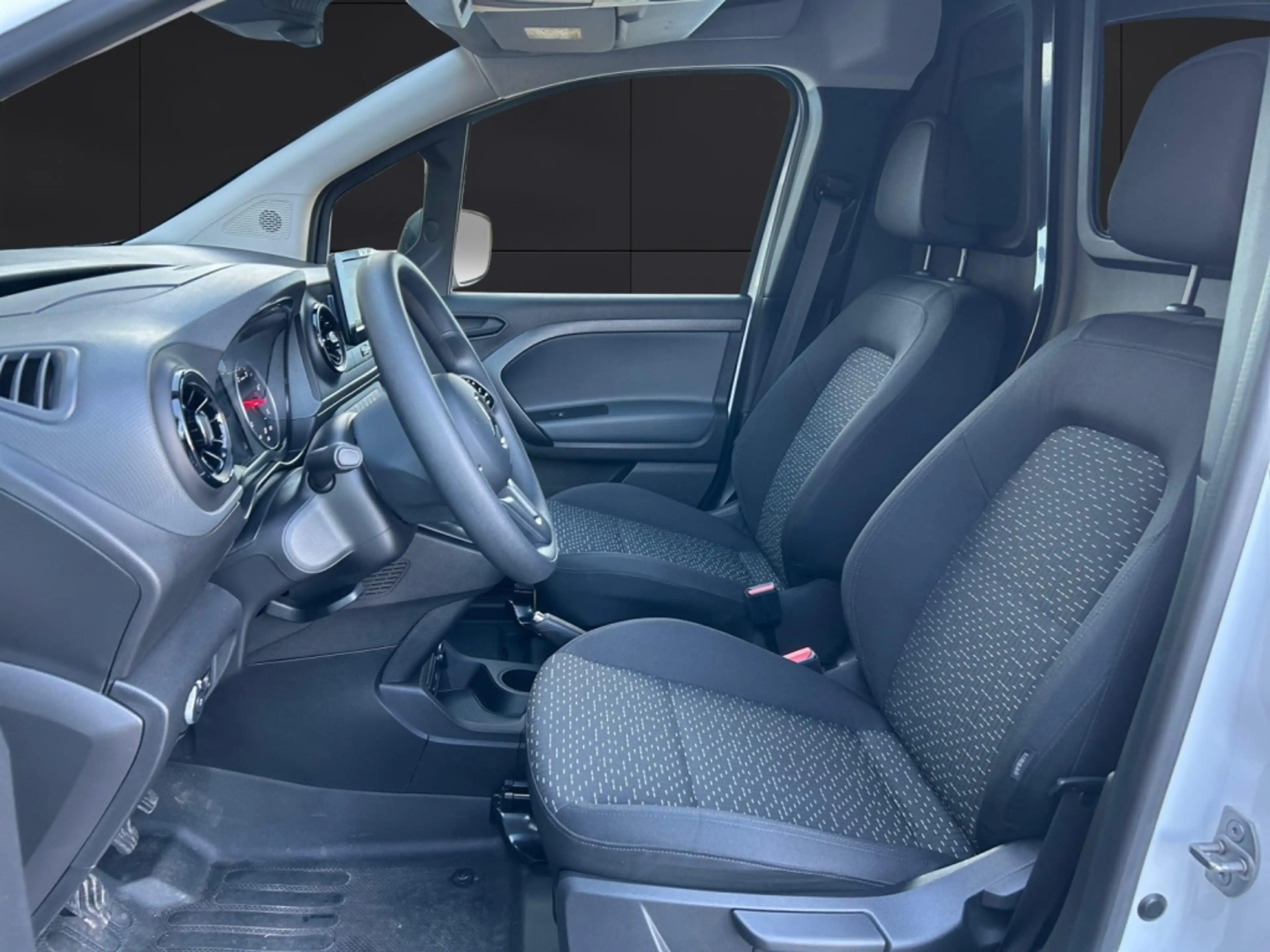 Mercedes-Benz Citan 112 CDI Kasten BASE MBUX*NAVI*KAMERA*KLIMA — photo 6