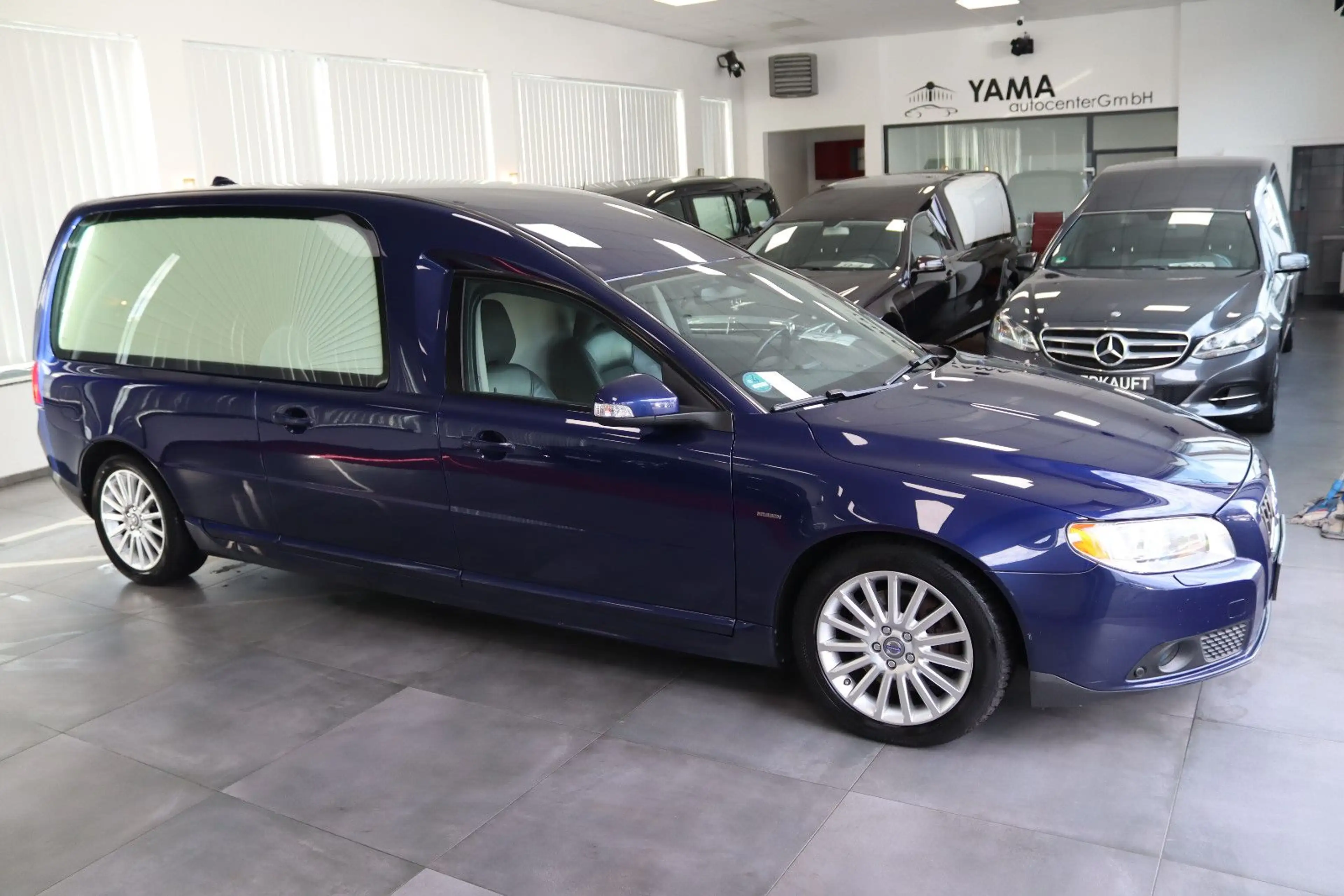 Volvo V70 Nilsson Bestattungswagen / Leichenwagen — photo 4