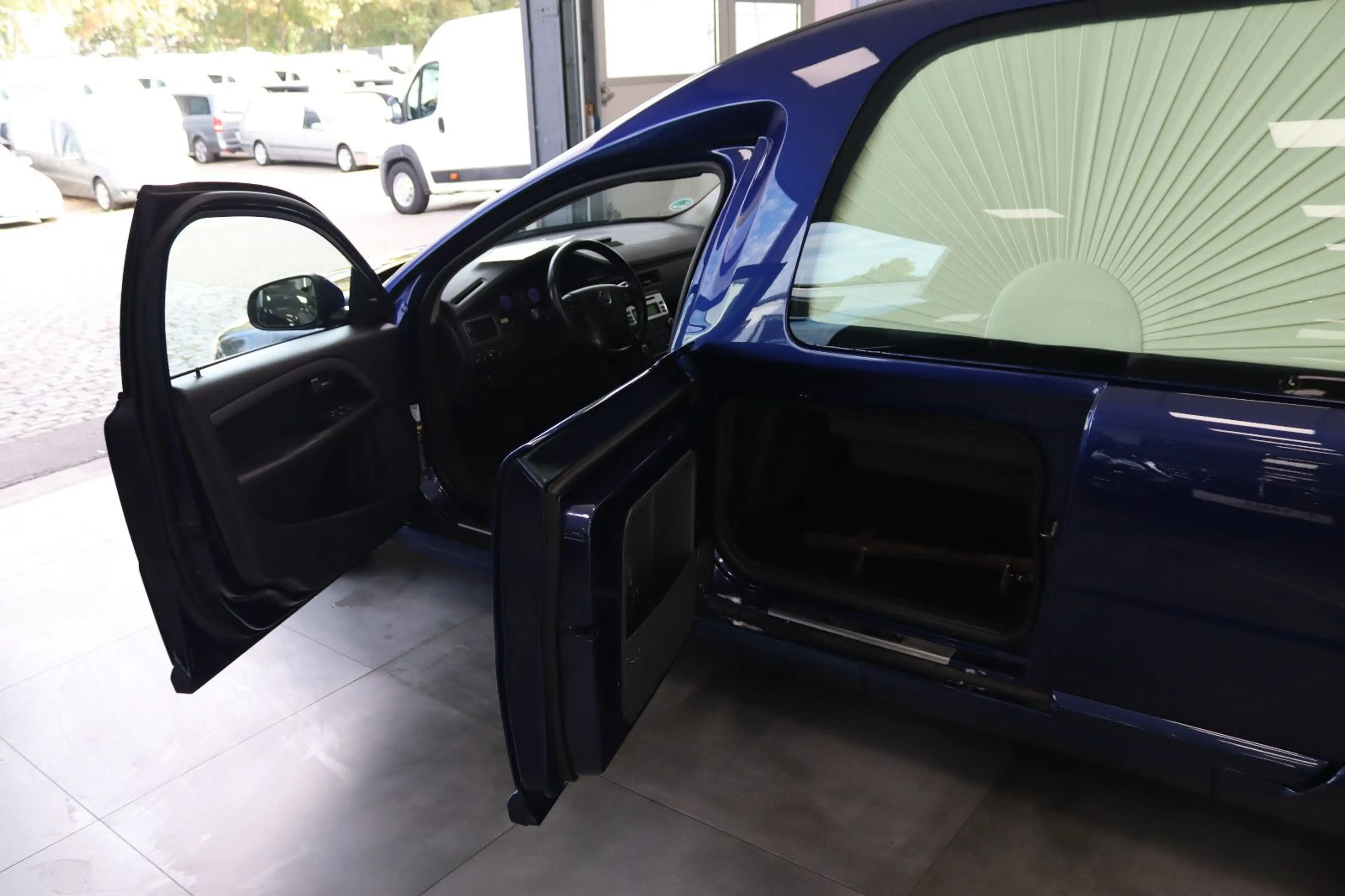 Volvo V70 Nilsson Bestattungswagen / Leichenwagen — photo 13