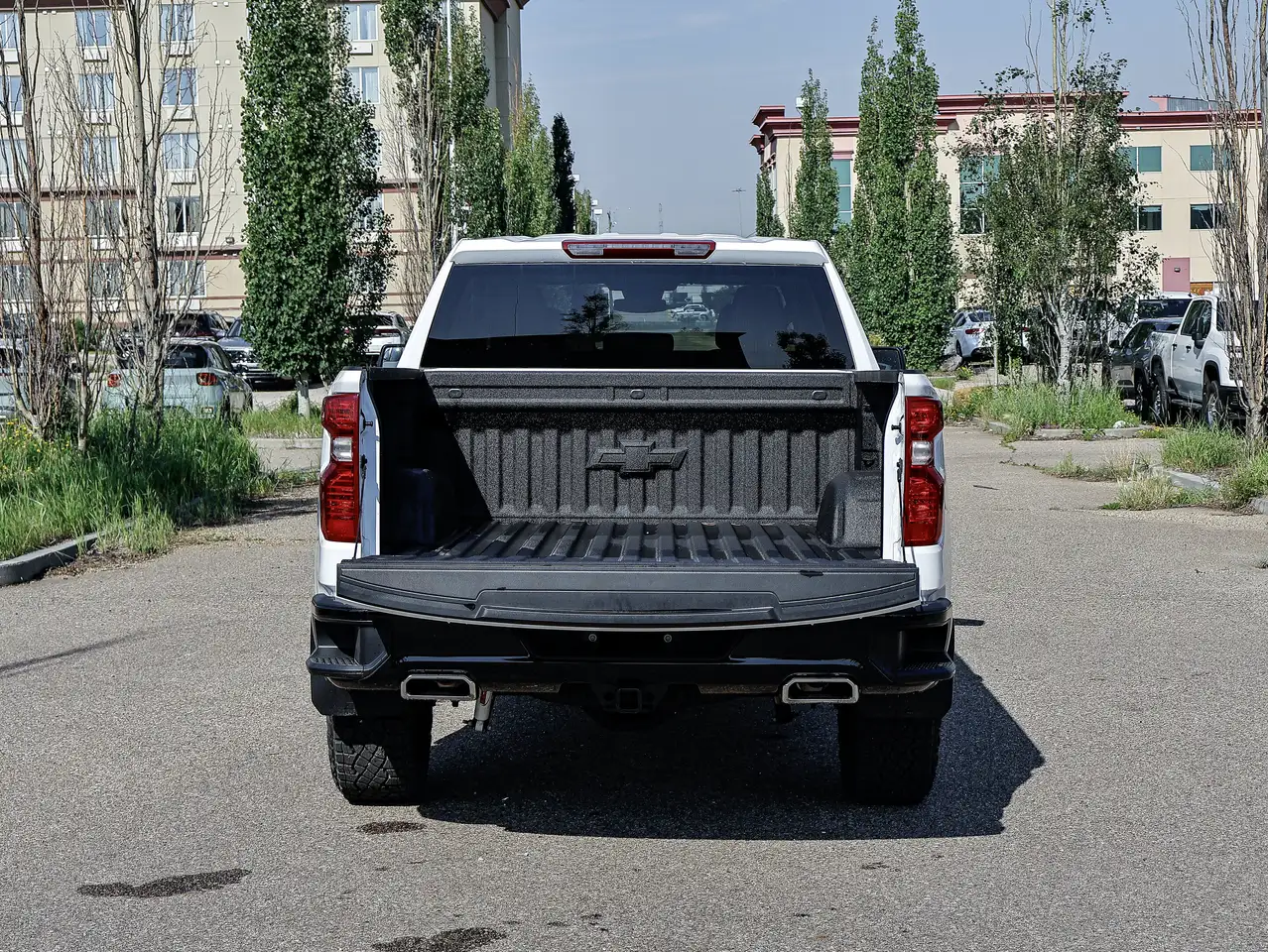 Chevrolet Silverado 1500 снимка Chevrolet Silverado 1500