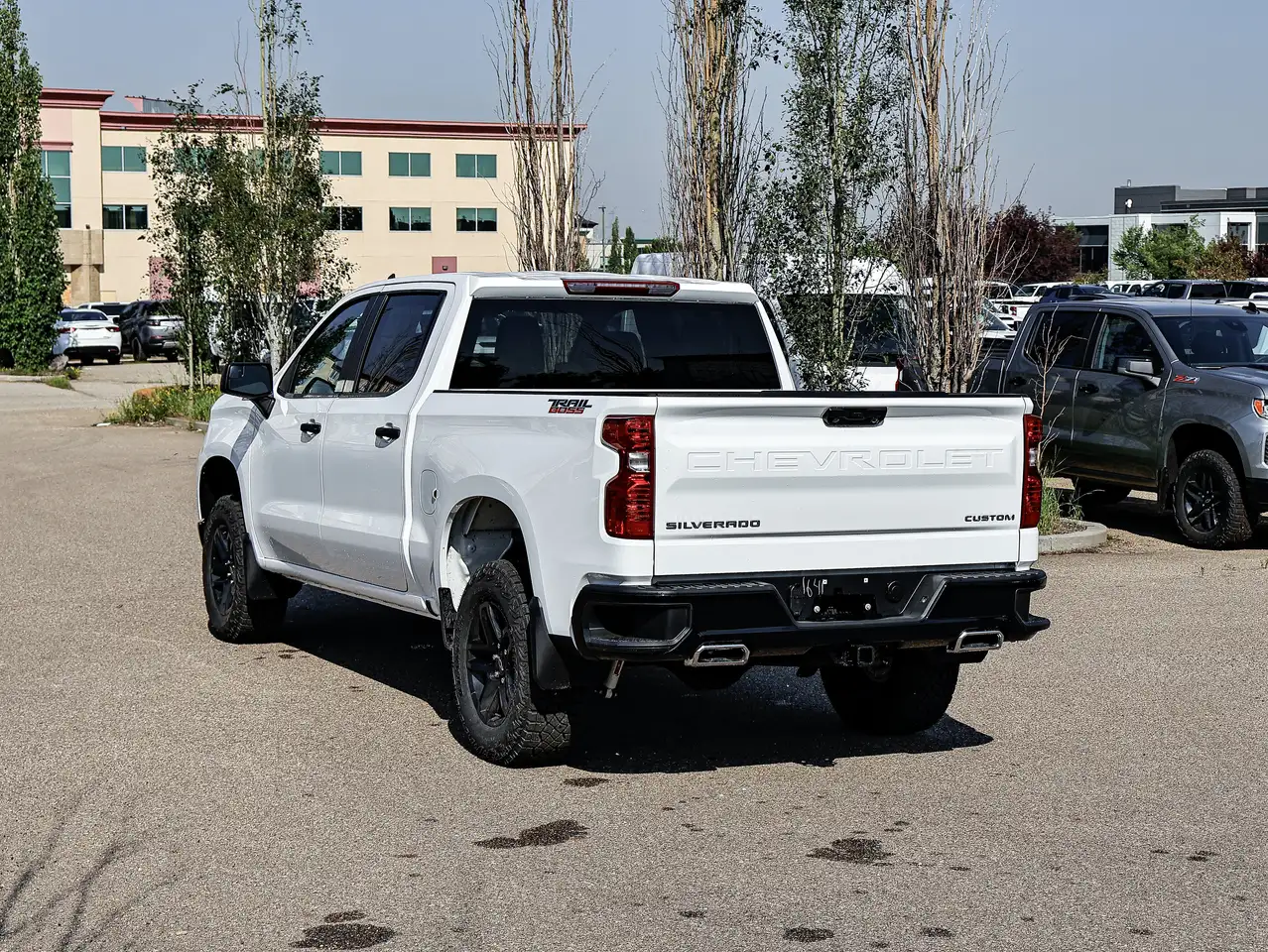 Chevrolet Silverado 1500 снимка Chevrolet Silverado 1500