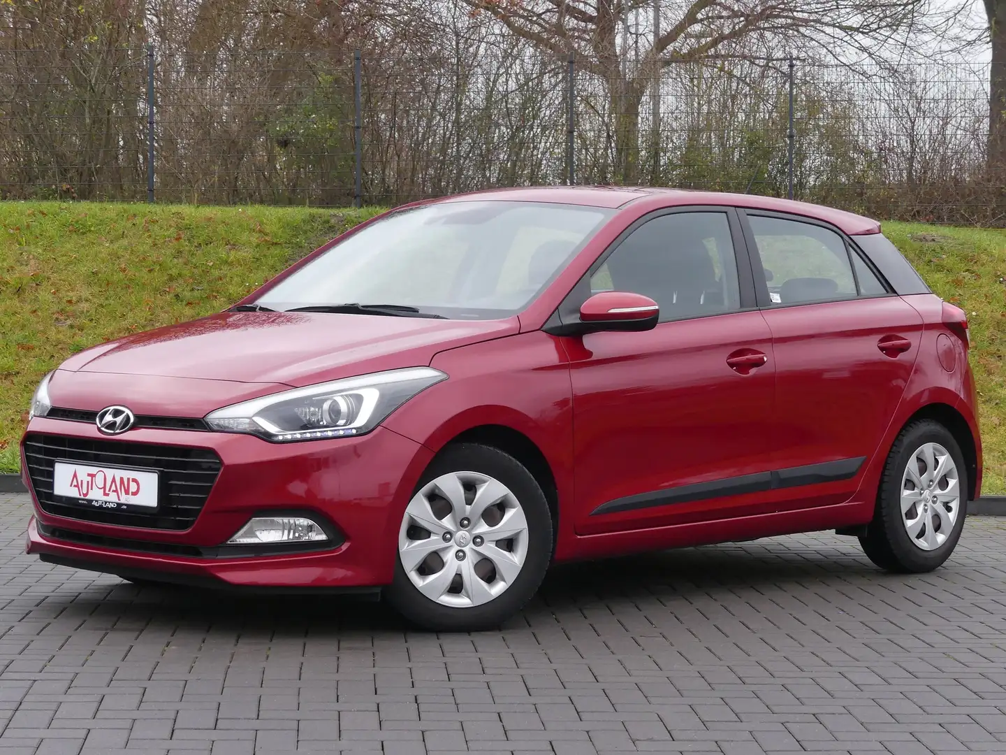 Hyundai i20 1.0 Trend Sitzheizung Klimaaut. PDC Tempomat Roşu - 2
