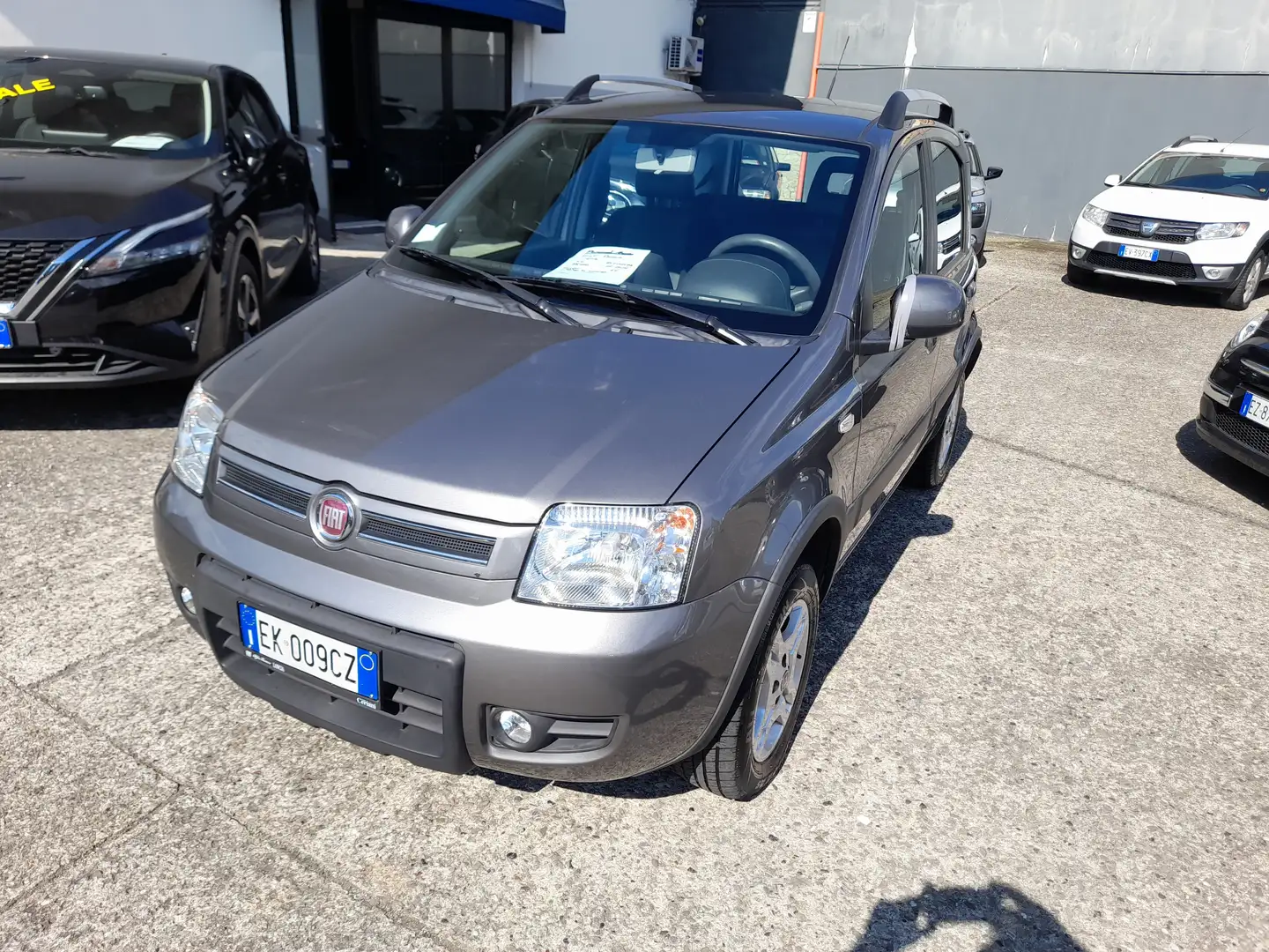 Fiat Panda Panda 1.2 Climbing 4x4 69cv E5 Gris - 1