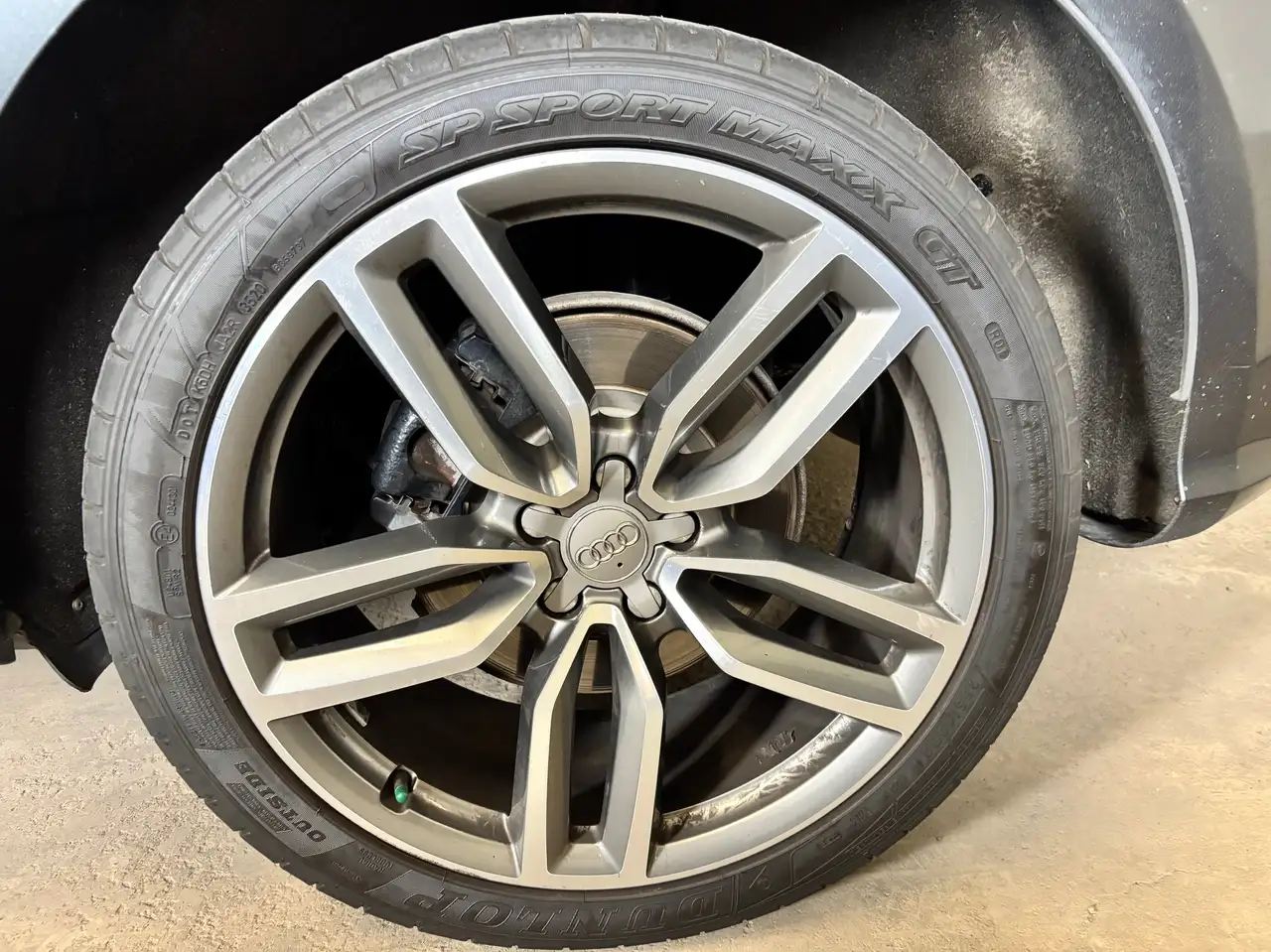 Audi SQ5 снимка Audi SQ5