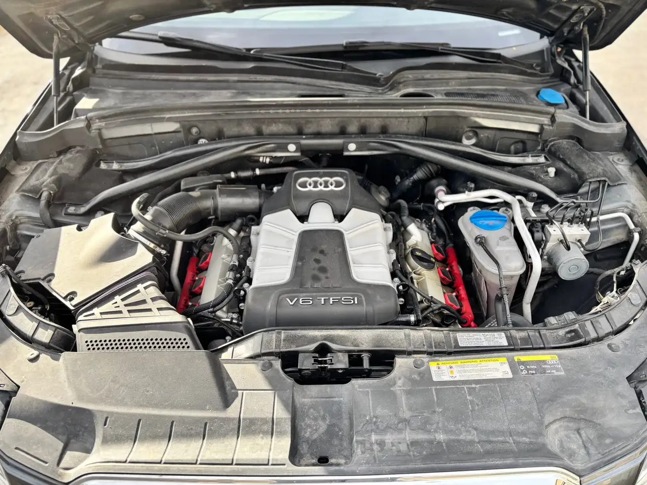 Audi SQ5 снимка Audi SQ5
