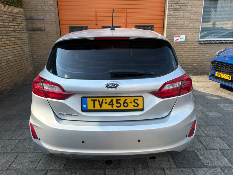 Ford Fiesta 1.1 Trend — photo 8