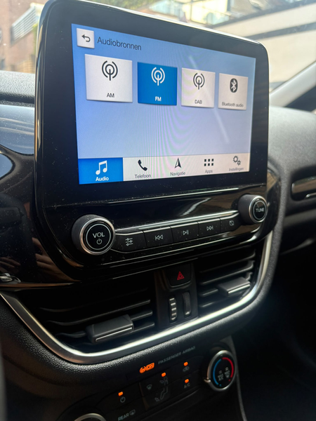 Ford Fiesta 1.1 Trend — photo 10