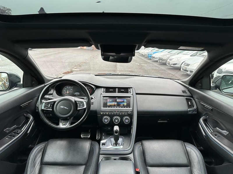 Jaguar E-Pace R-Dynamic AWD,! — photo 13