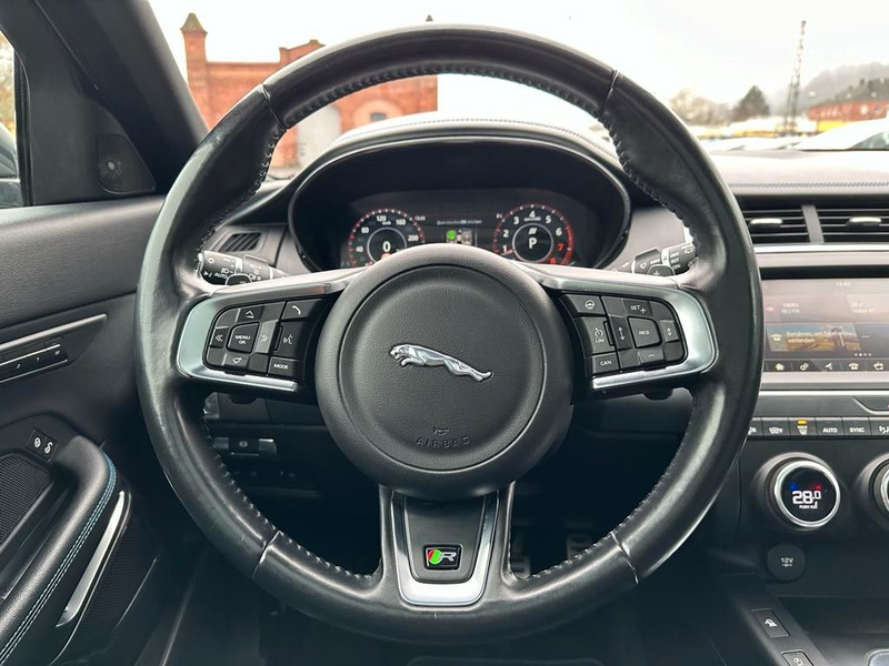 Jaguar E-Pace R-Dynamic AWD,! — photo 12