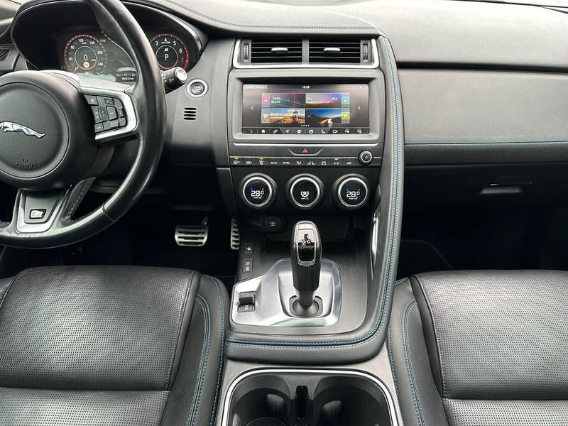 Jaguar E-Pace R-Dynamic AWD,! — photo 15