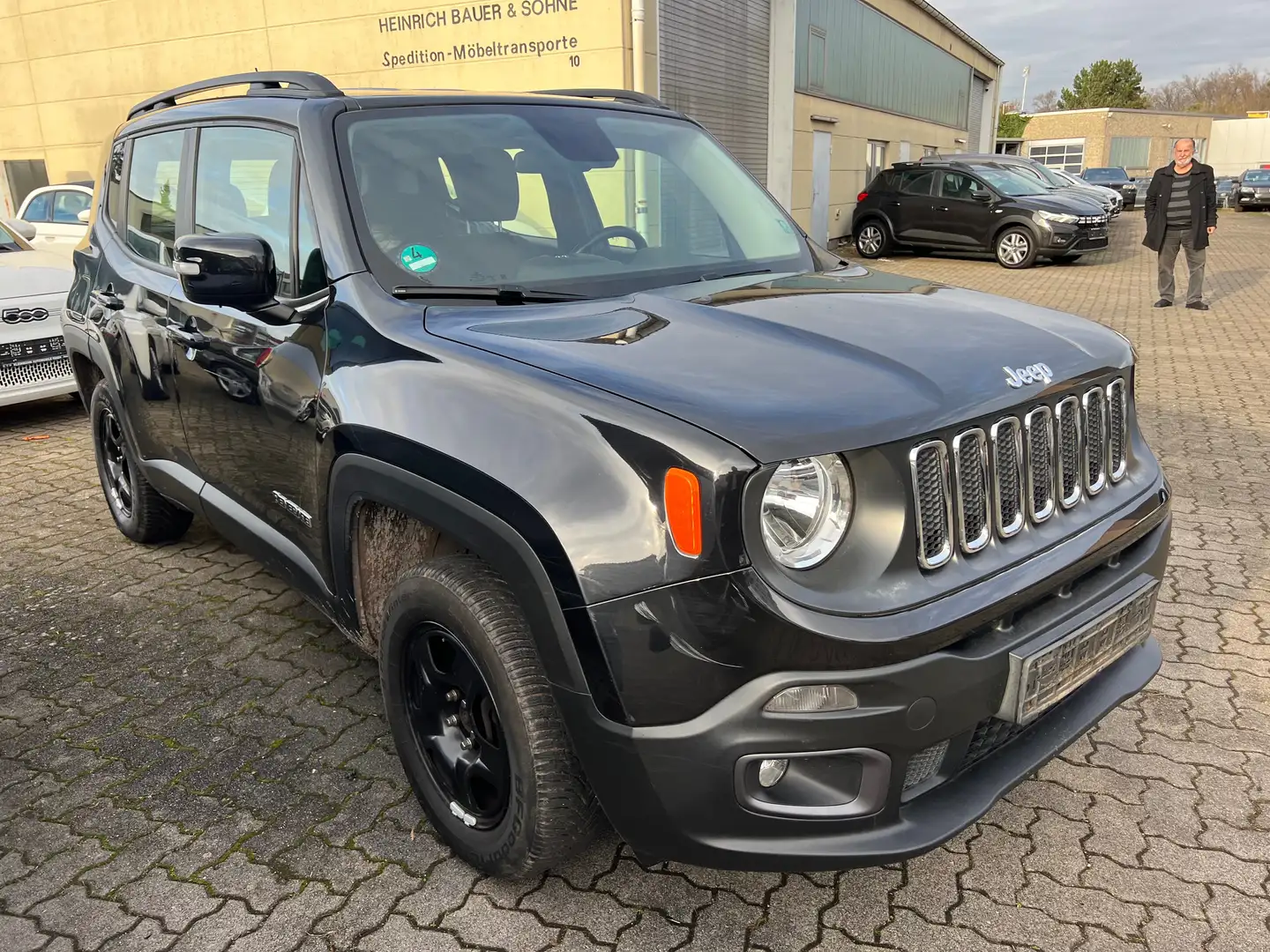 Jeep Renegade Longitude 4WD Schwarz - 2