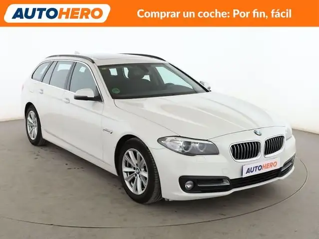 BMW 5 Series view 8