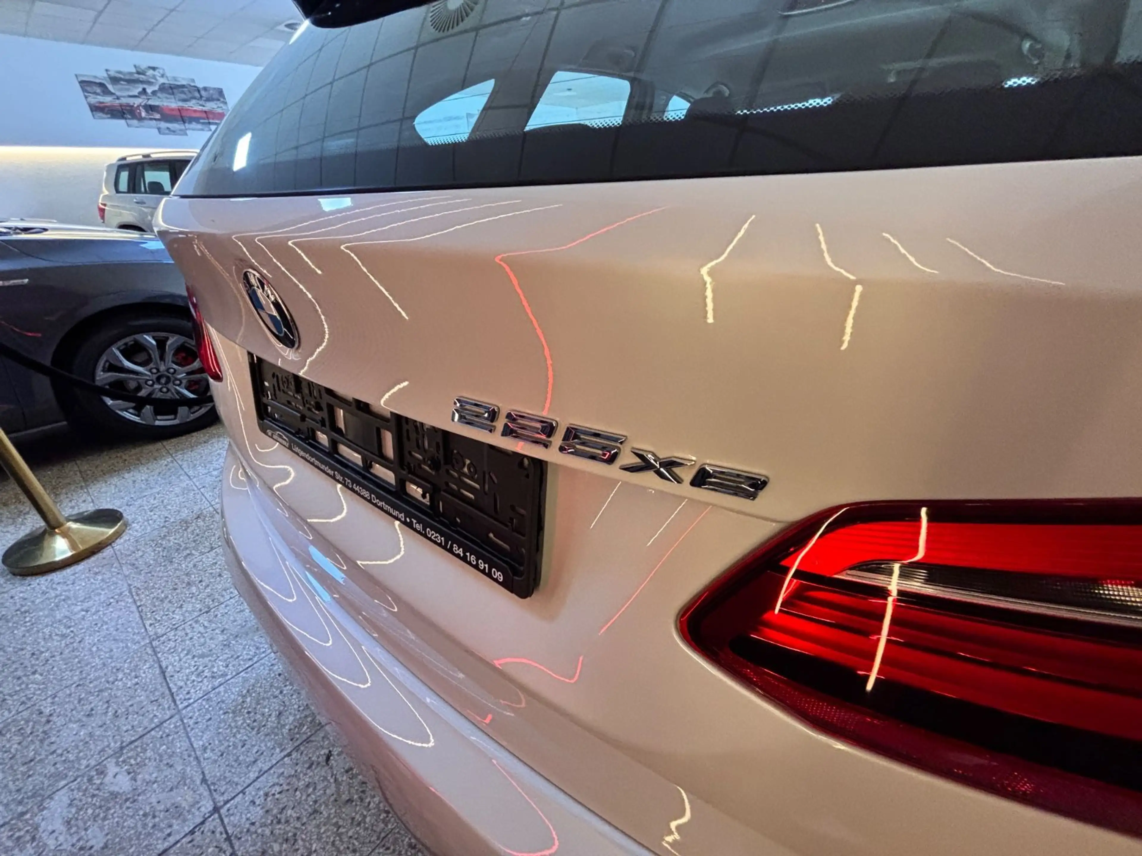 BMW 225 2 Active Tourer 225 xe Advantage — photo 8