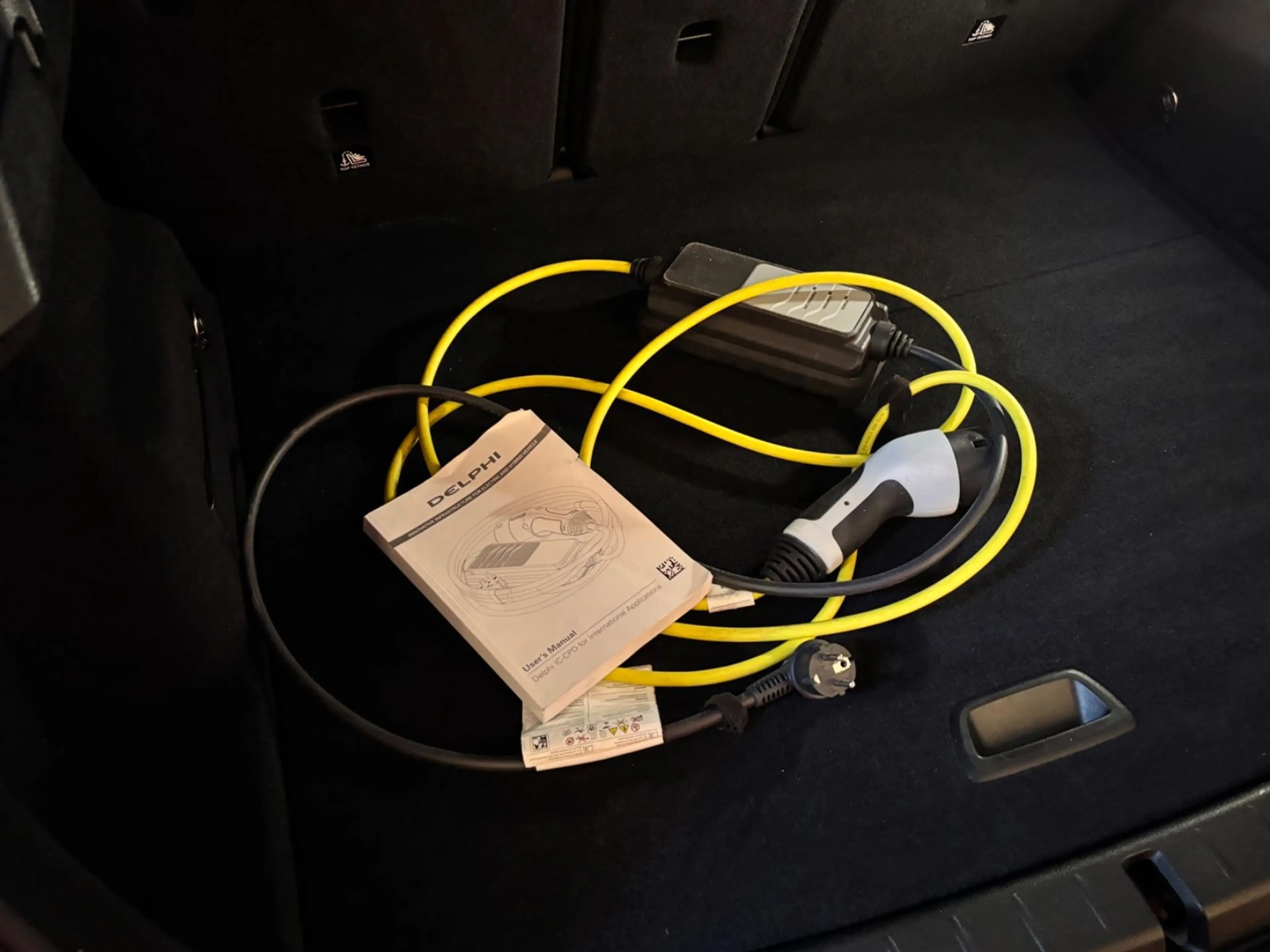 BMW 225 2 Active Tourer 225 xe Advantage — photo 21