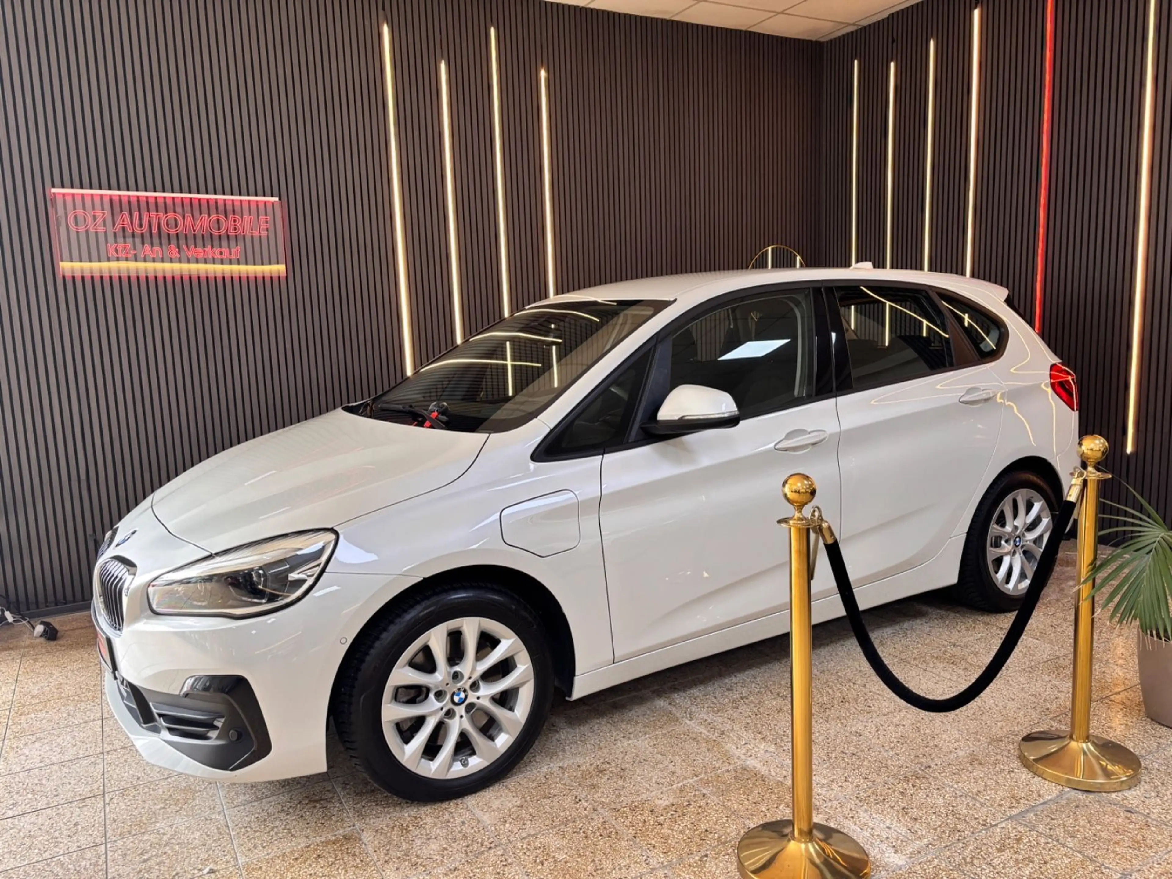 BMW 225 2 Active Tourer 225 xe Advantage