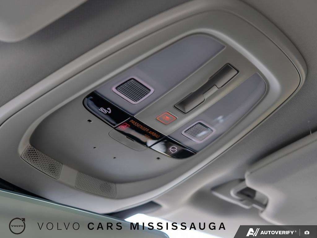 2026 Volvo XC90 B6 AWD Plus Dark Theme 7-Seater thumb 23