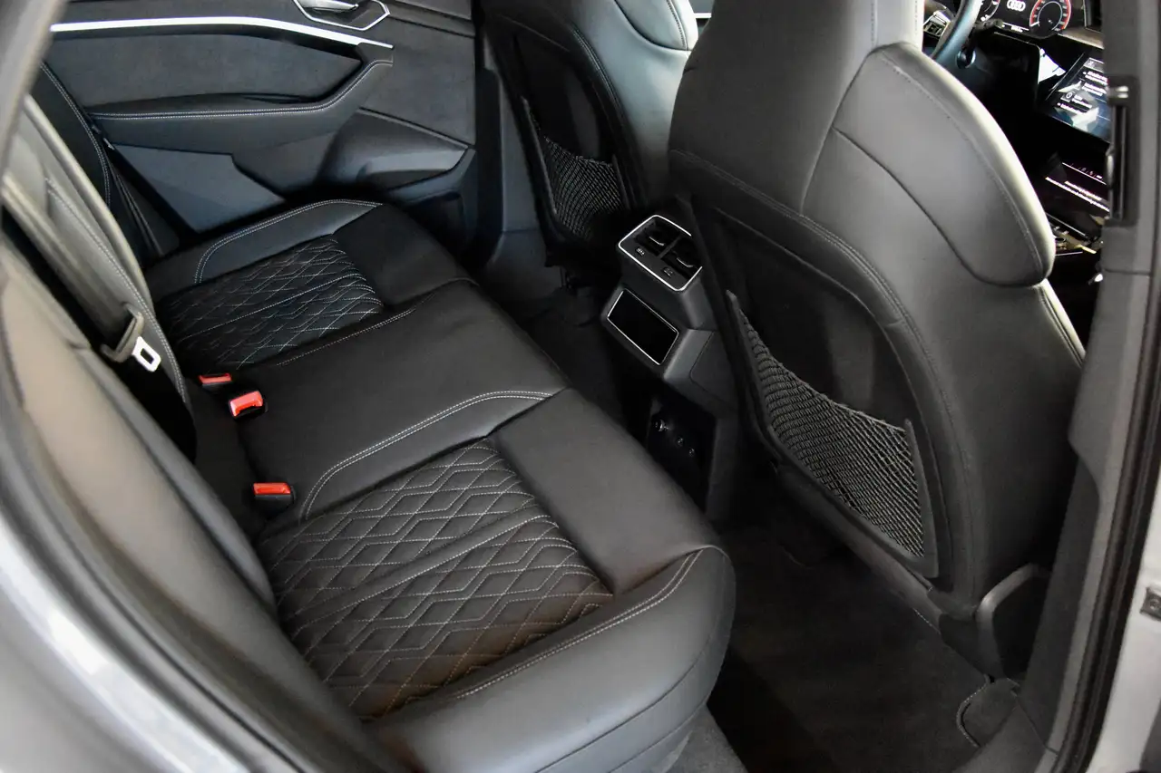 Audi SQ8 **FULL ELECTRIC** S-LINE ** 503 PK ** NARDO GREY ** PANO ** HUD, миниатюра 9