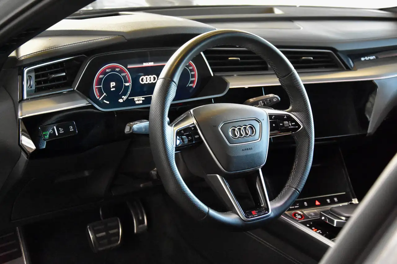 Audi SQ8 **FULL ELECTRIC** S-LINE ** 503 PK ** NARDO GREY ** PANO ** HUD, миниатюра 4