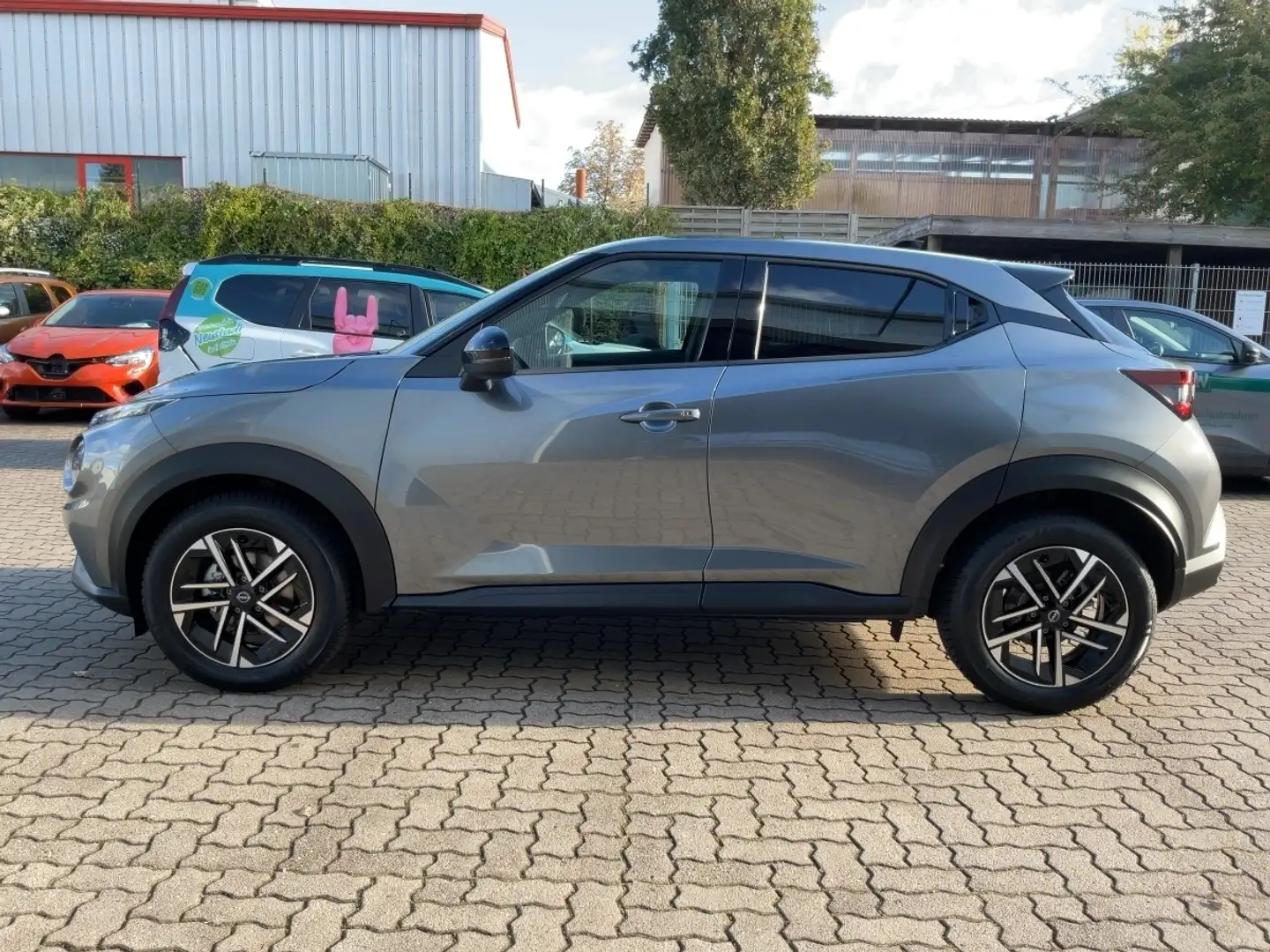 Nissan Juke N-Connecta 1.0 DIG-T Navi|SHZ|Kamera Gris - 2