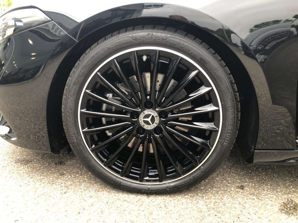 Mercedes-Benz A 220