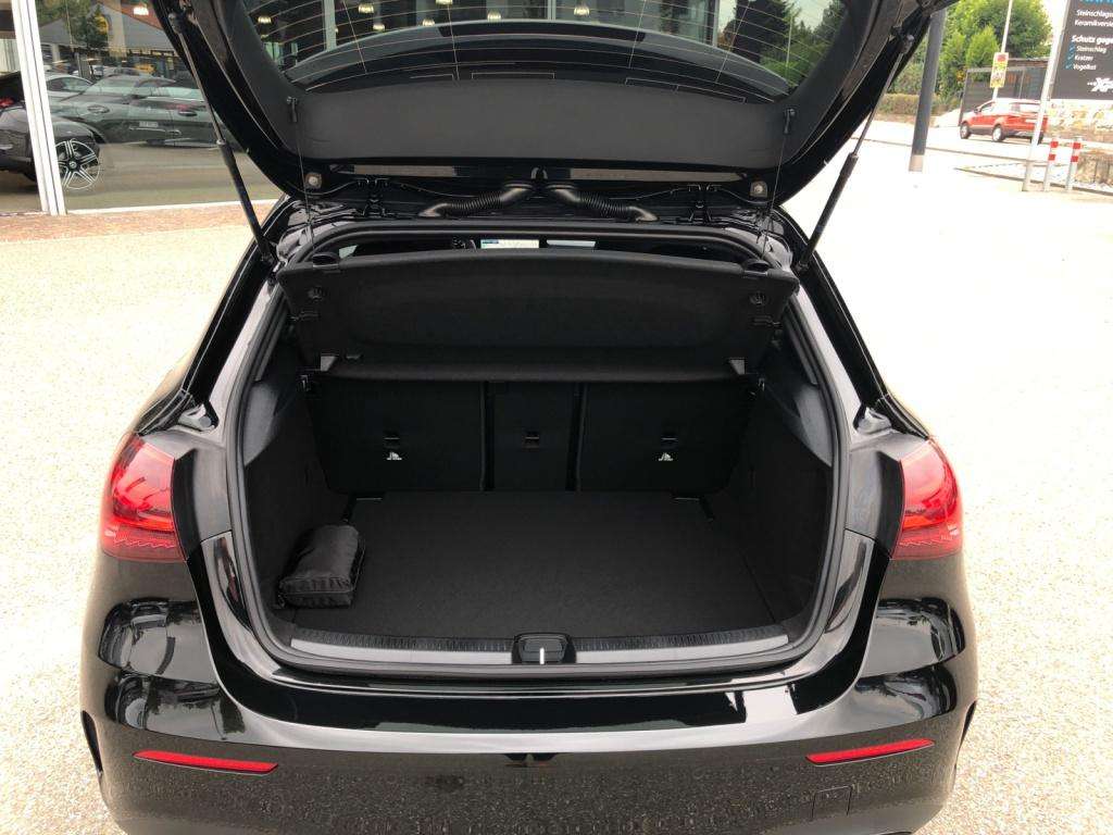 Mercedes-Benz A 220