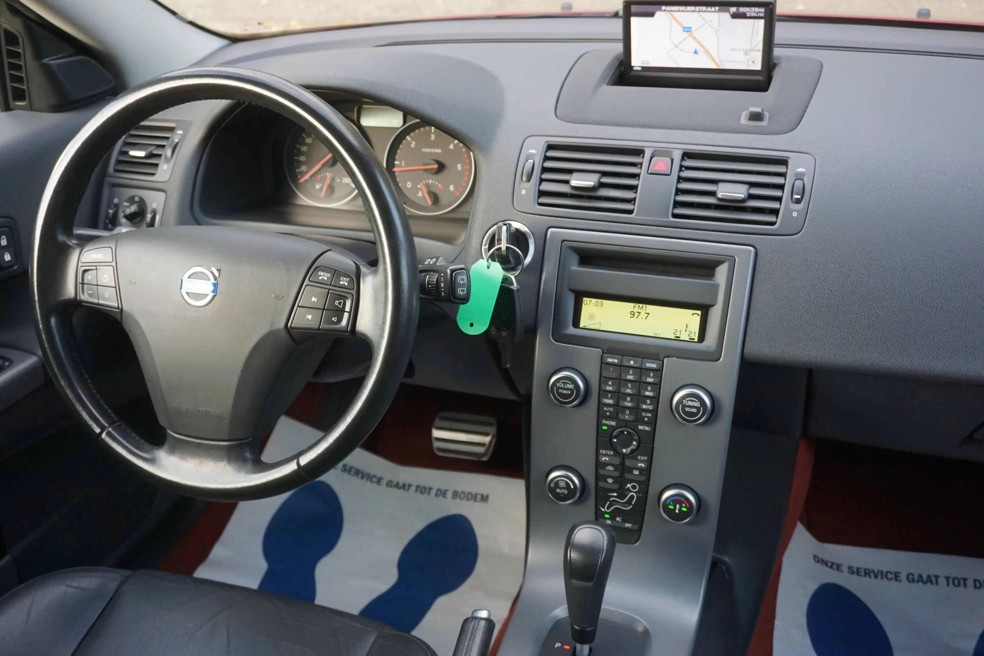 Volvo C30 C30 2.0 D3 Kinetic  Aut-Navi-Leder-Airco-PDC-Garantie — photo 6