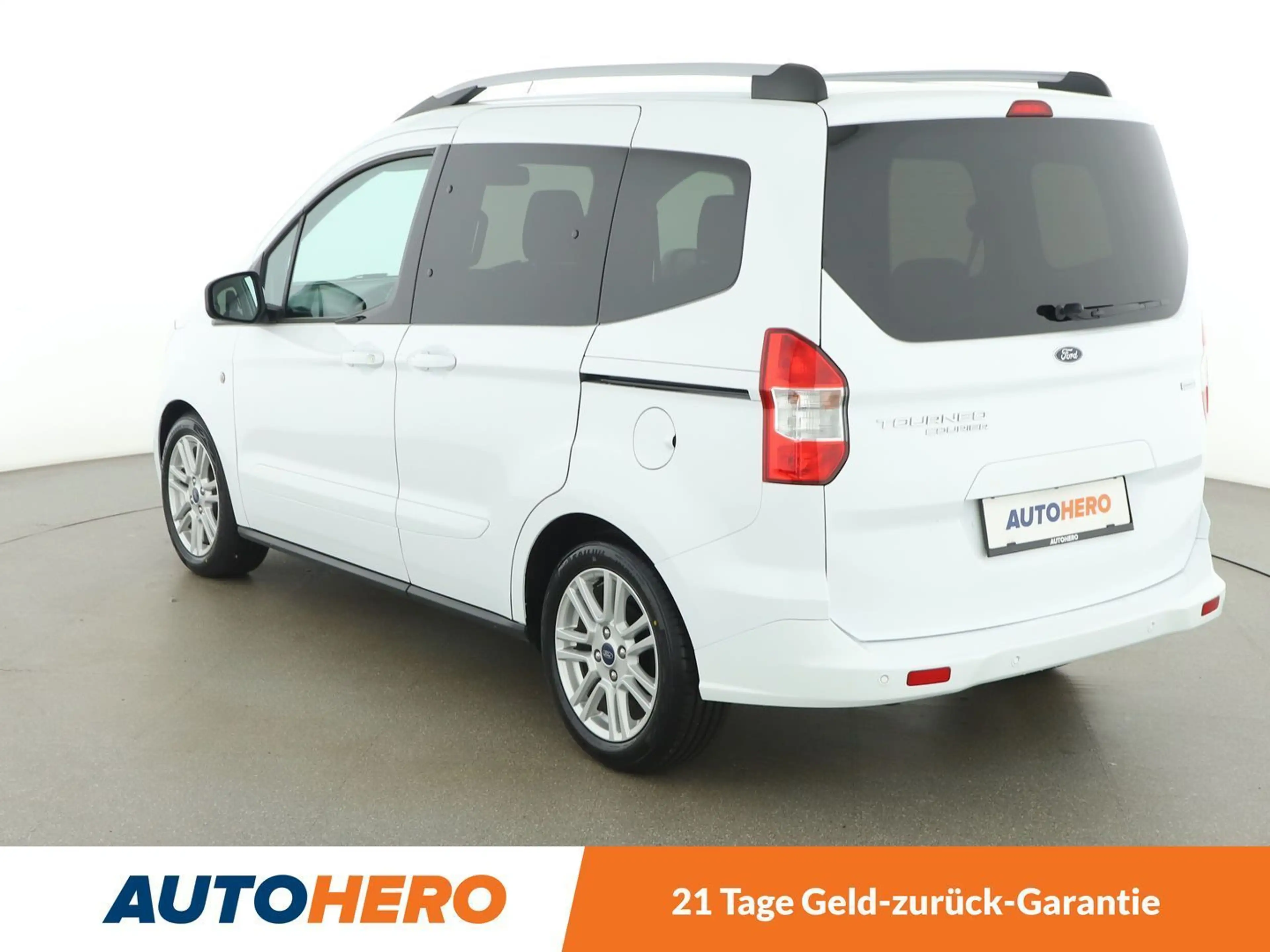 Ford Tourneo 1.0 EcoBoost Titanium *BT*KLIMAAUTO*SHZ* — photo 4