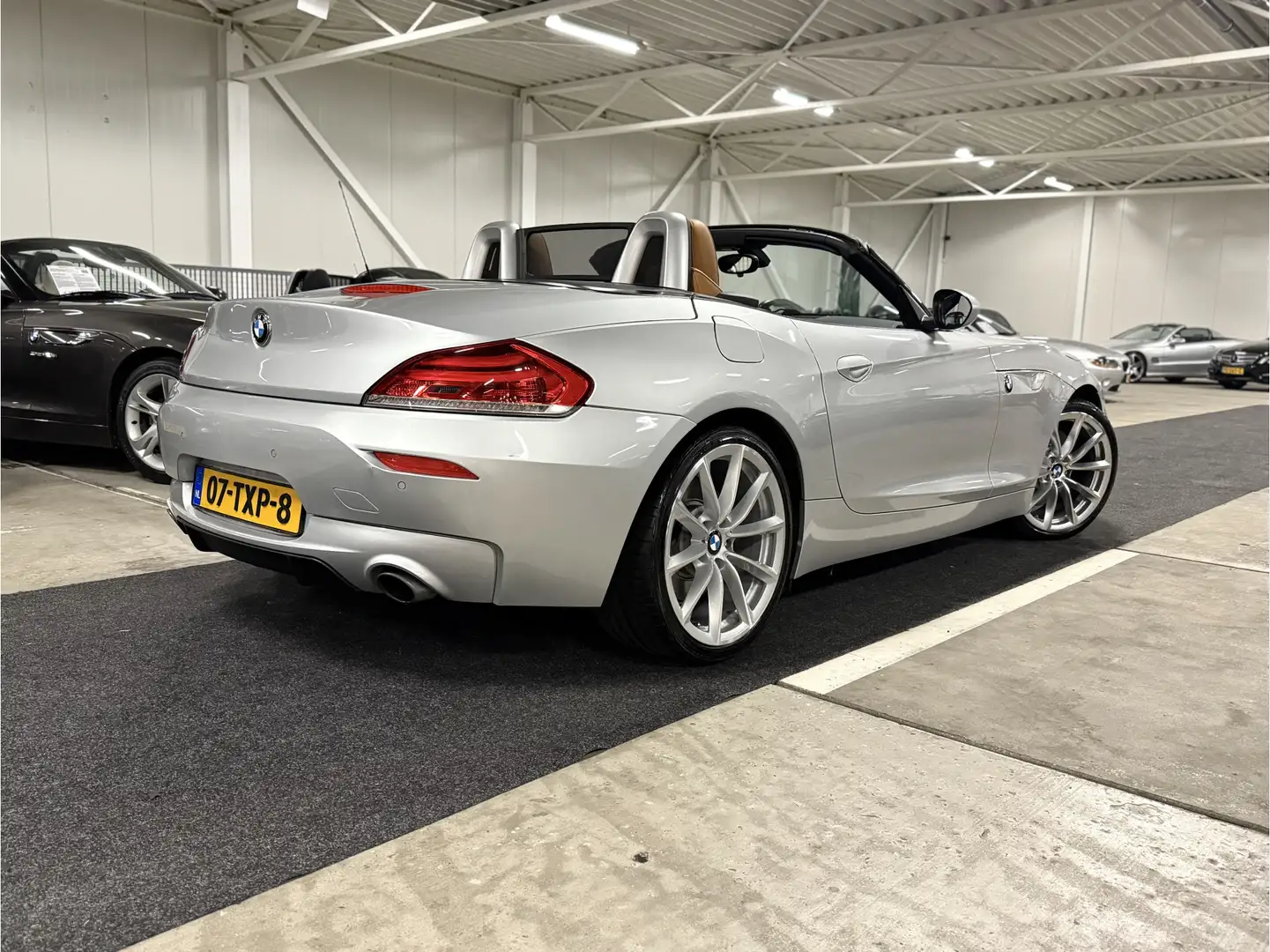 BMW Z4 [E89] sDrive35iS DCT High Executive l NL-geleverd Gris - 2