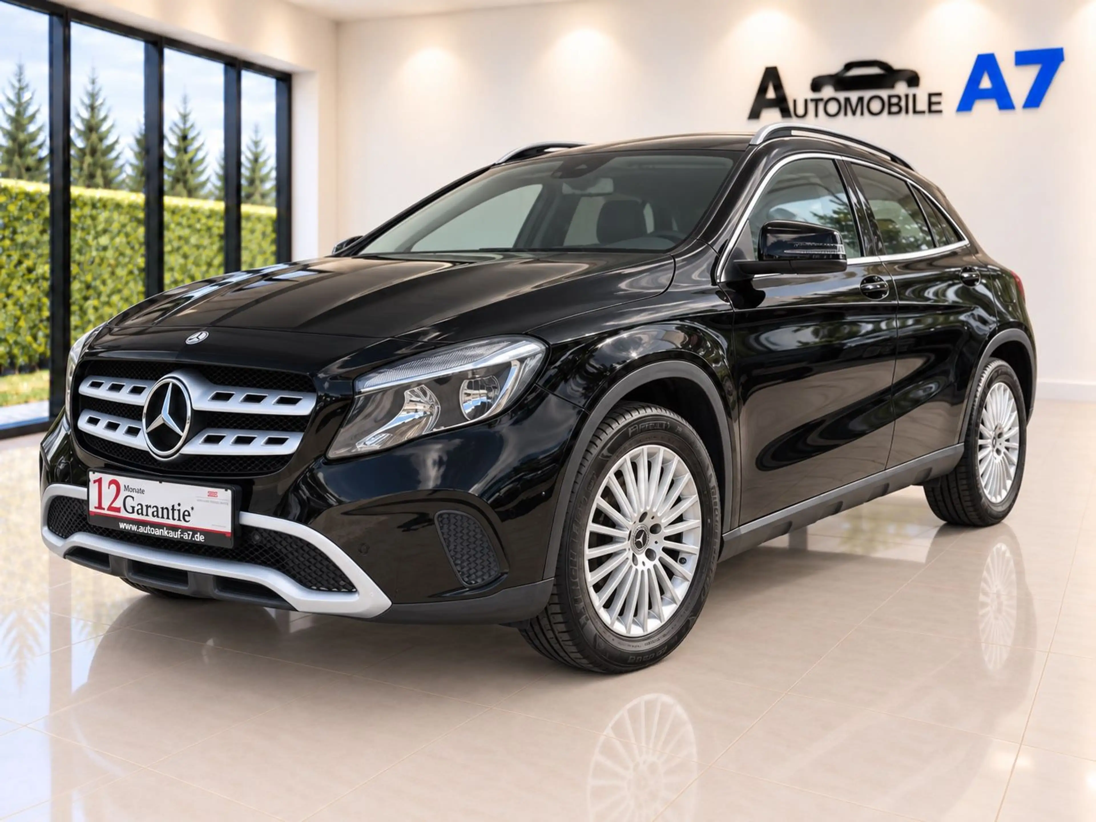 Mercedes-Benz GLA 200 — photo 3