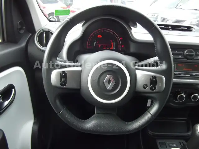Renault Twingo view 7